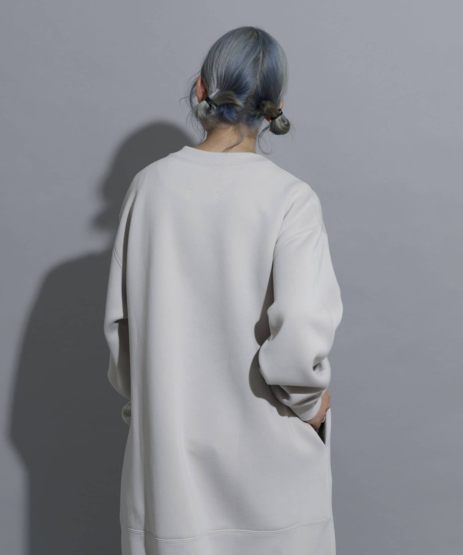 L.Beige