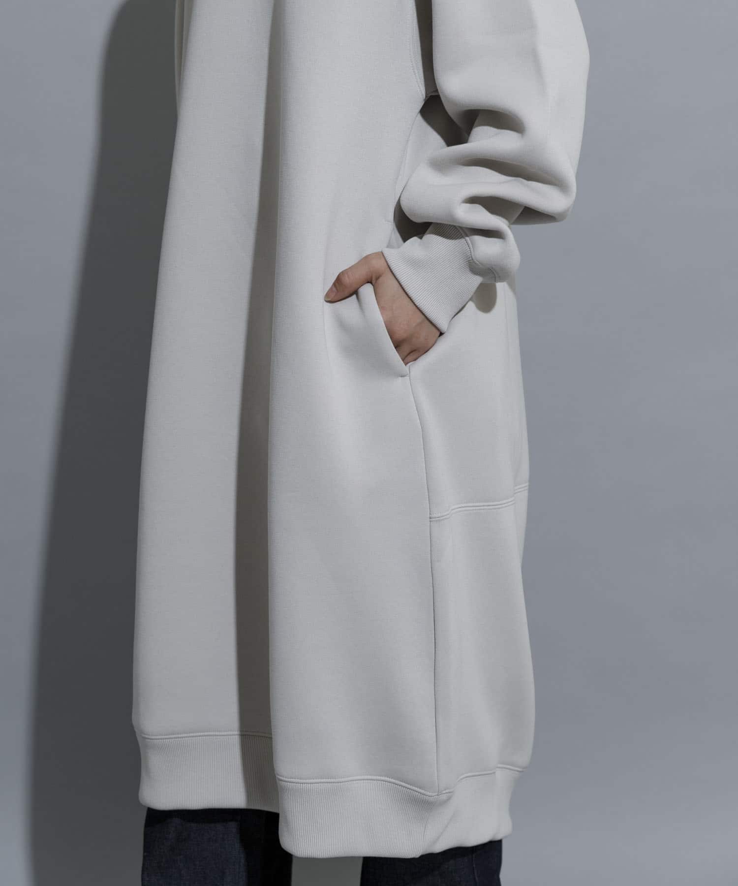L.Beige