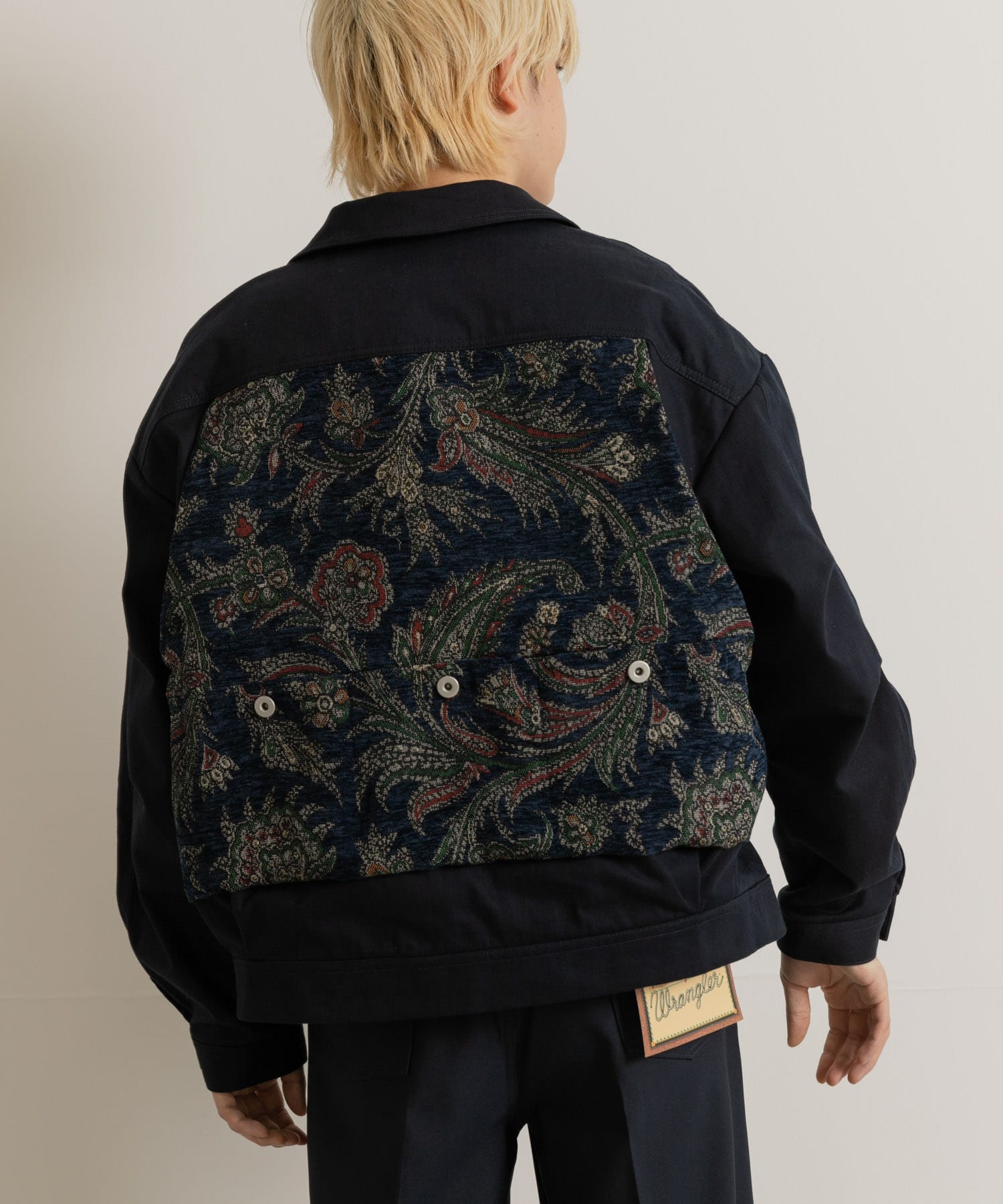 身長：172cm サイズ：2