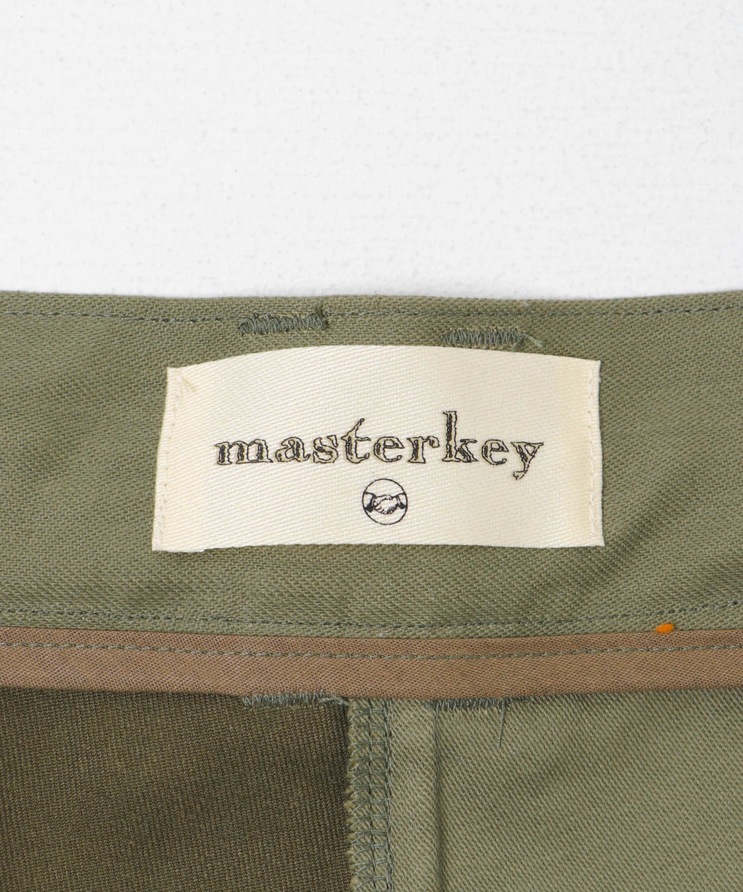 KHAKI