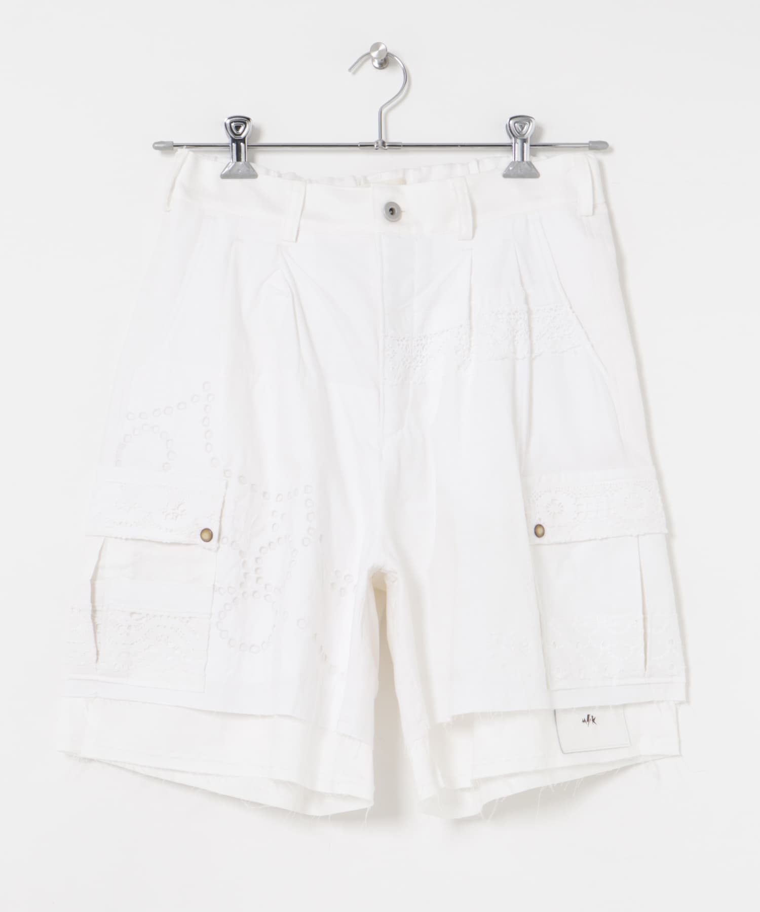 WHT 1