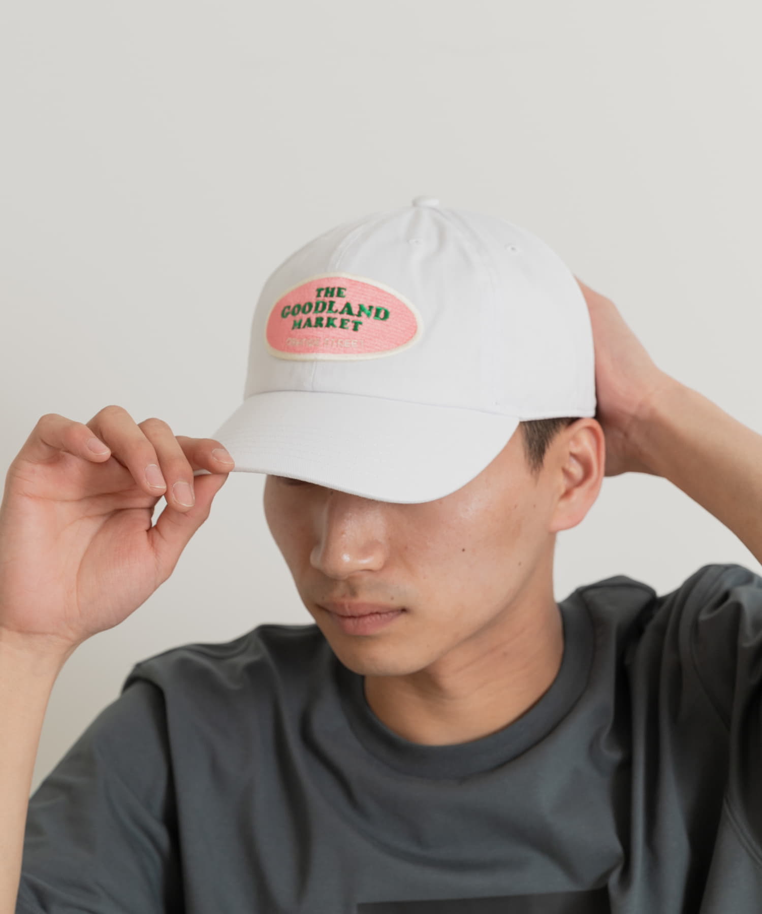 ザ グッドランド マーケット　RE-WAPPEN CAP WHITE FREE