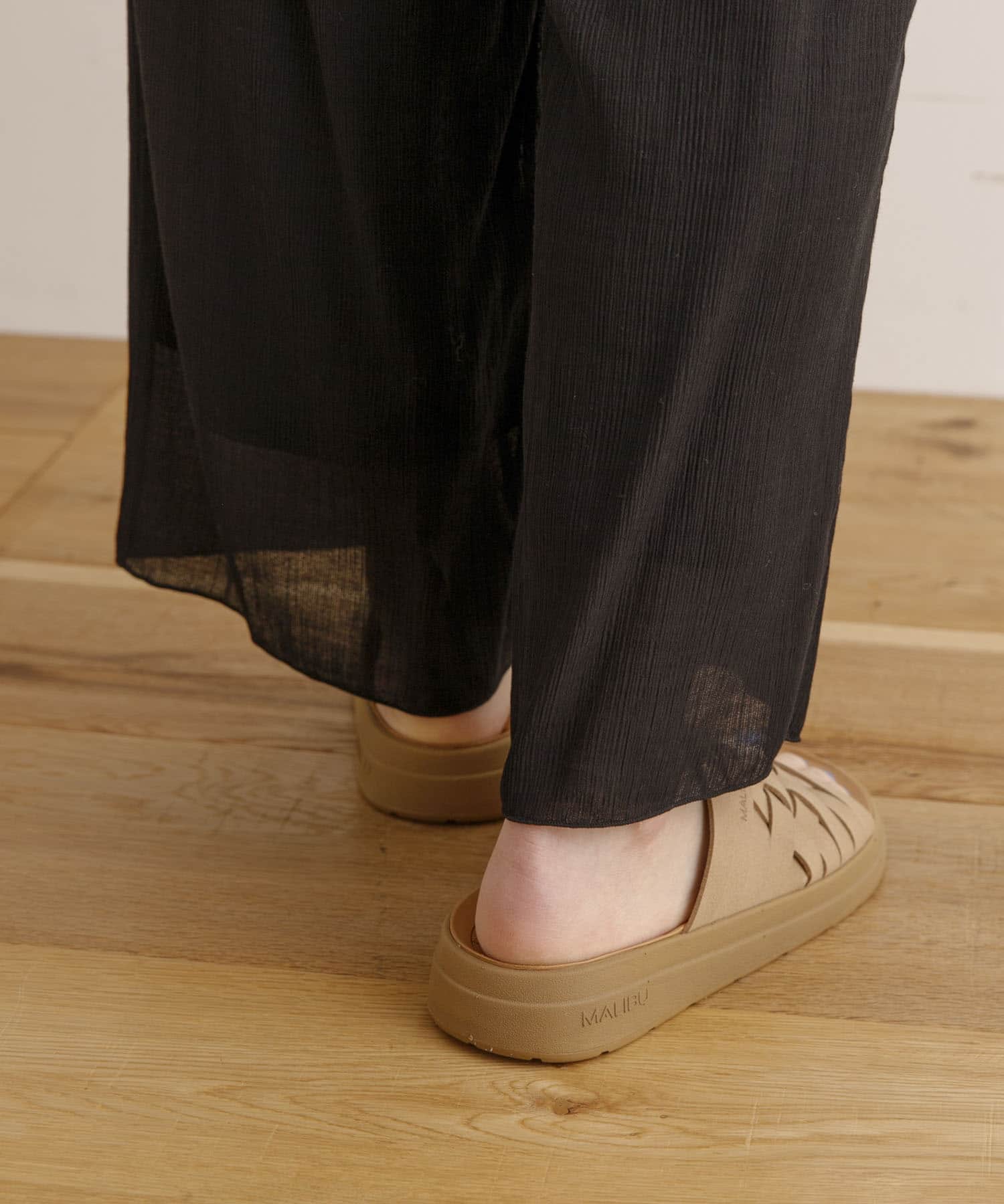 SUEDEBEIGE