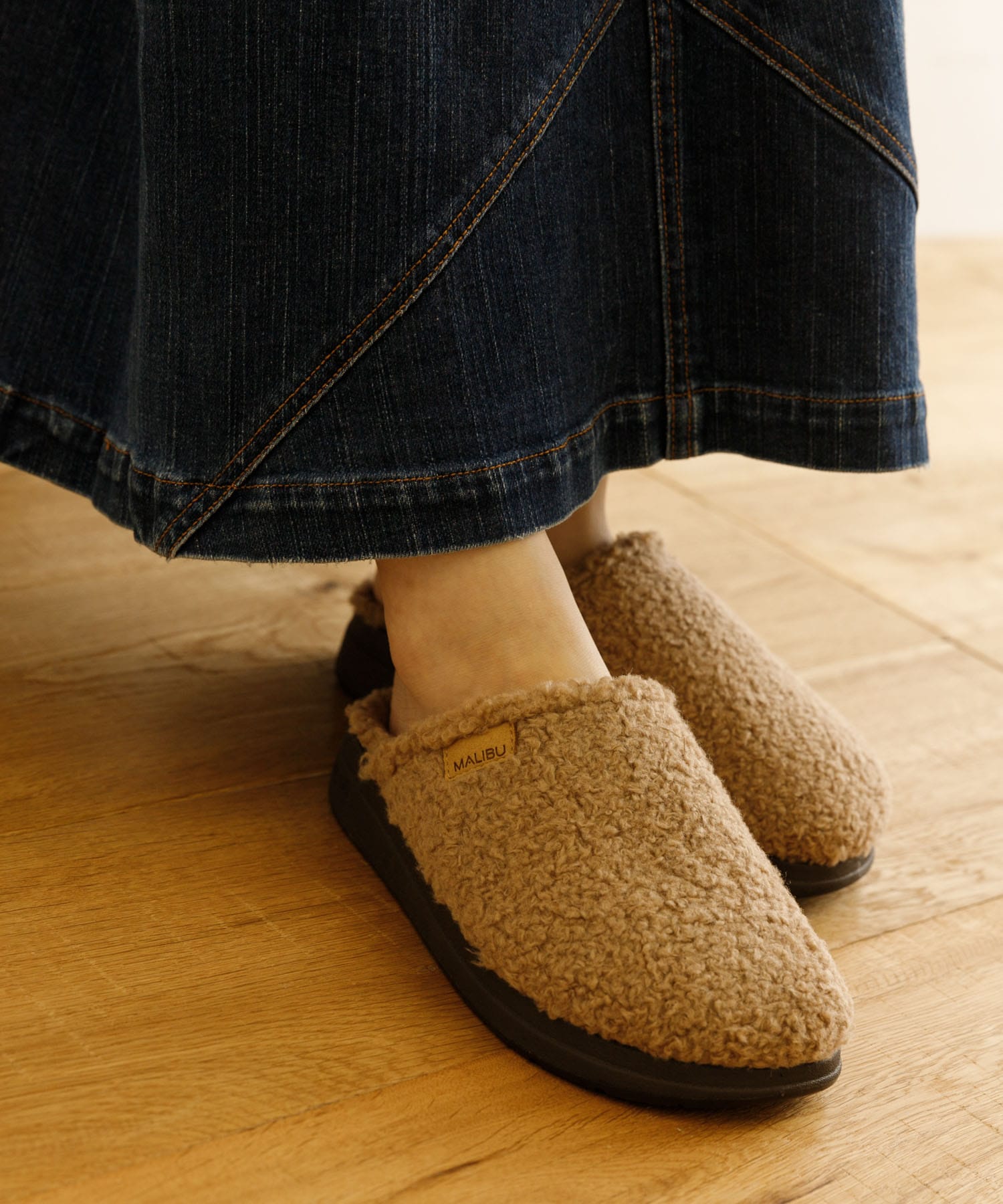 malibu sandals　COLONY SHERPA MULE BEIGE 5