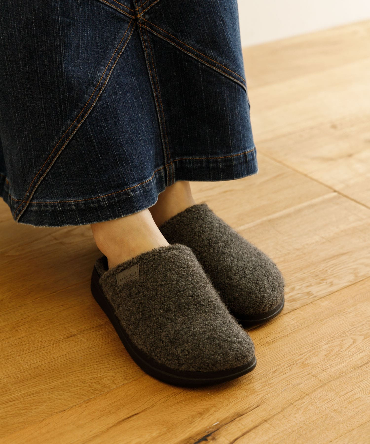 malibu sandals　COLONY SHERPA MULE GRAY 5