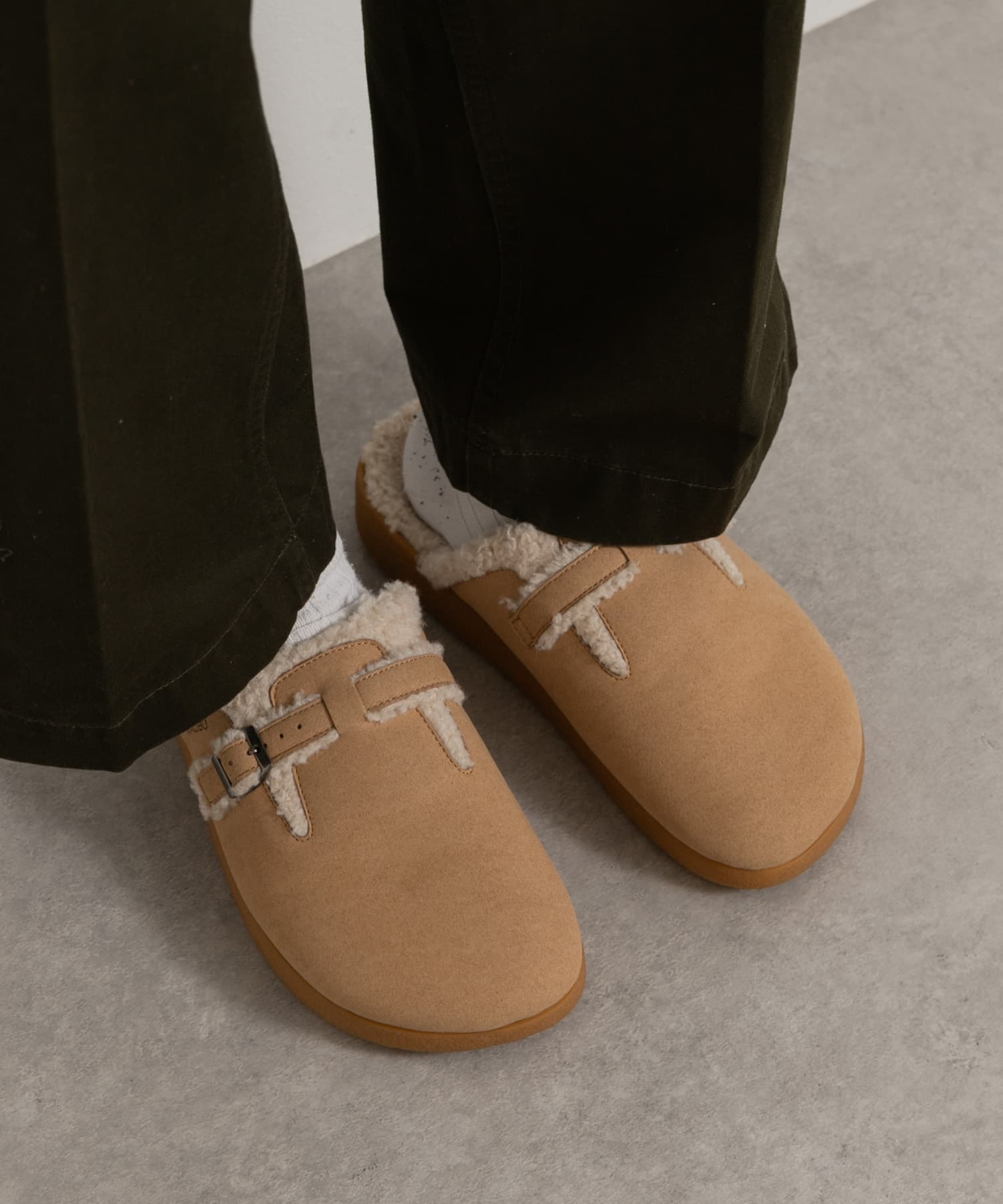 malibu sandals　FLORES MULE M OAK 8