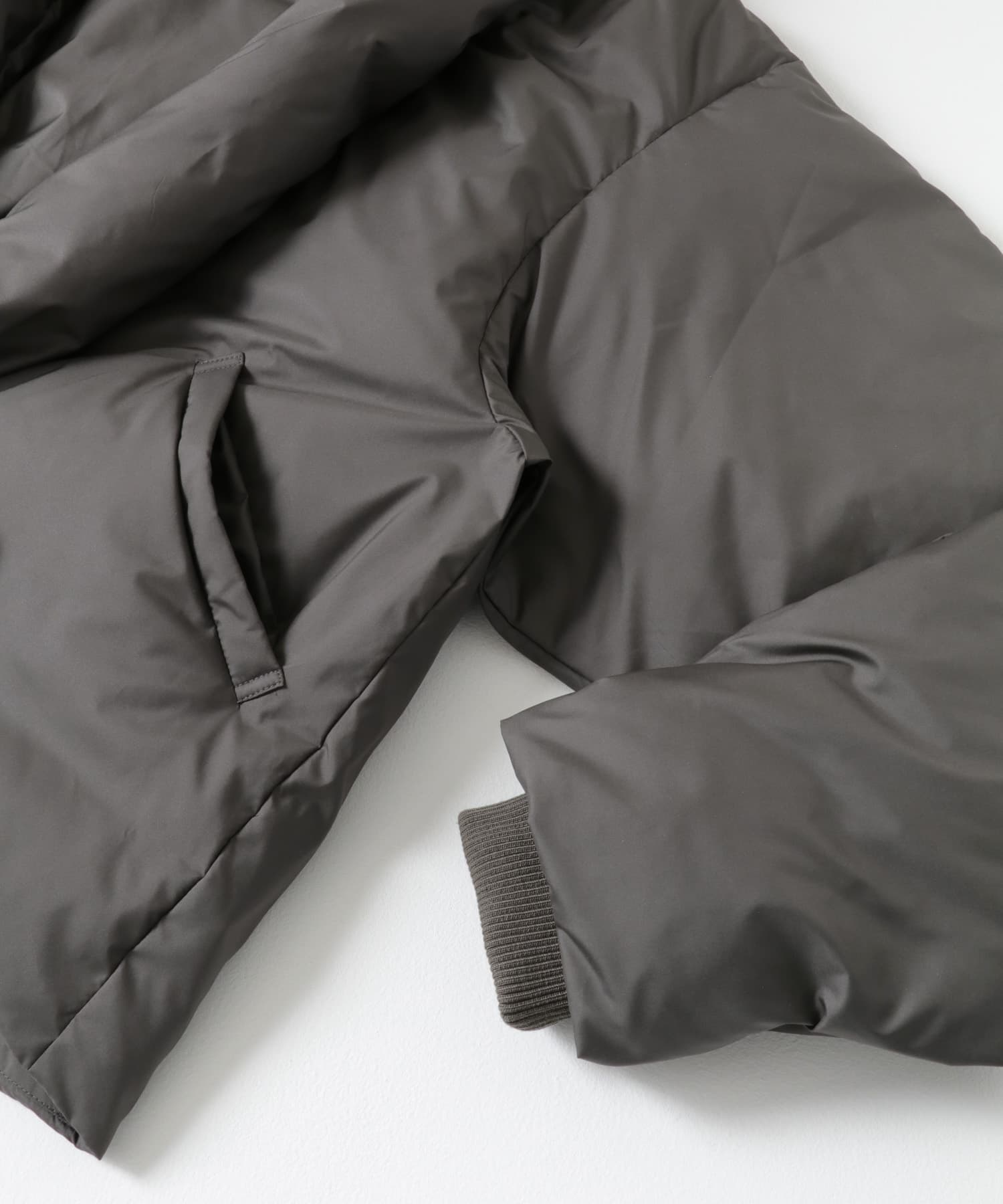 ザ グッドランド マーケット　GREEN DOWN PADDED JACKET CHARCOAL one