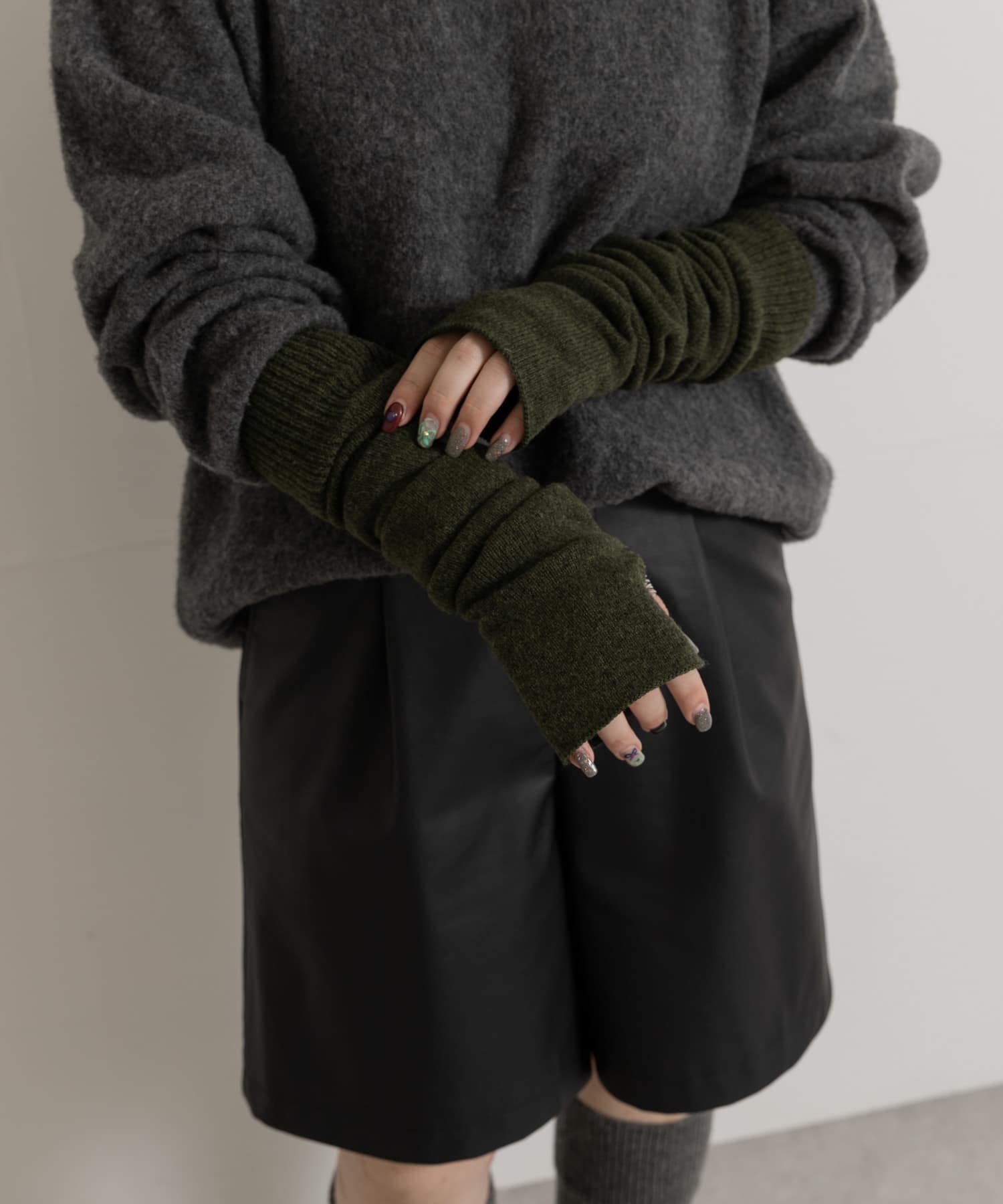 ザ グッドランド マーケット　KNIT ARM WARMERS MOSS GREEN one