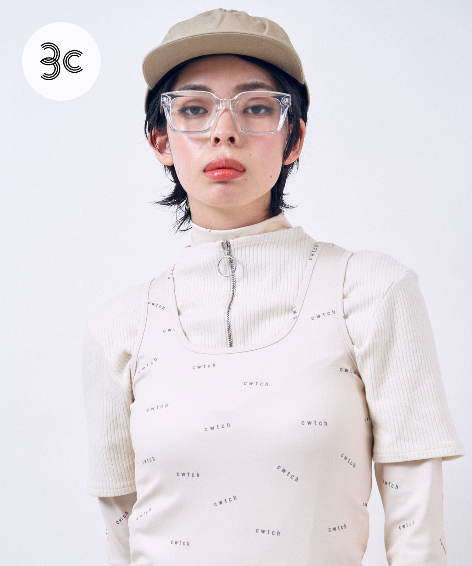 身長：168cm サイズ：one
