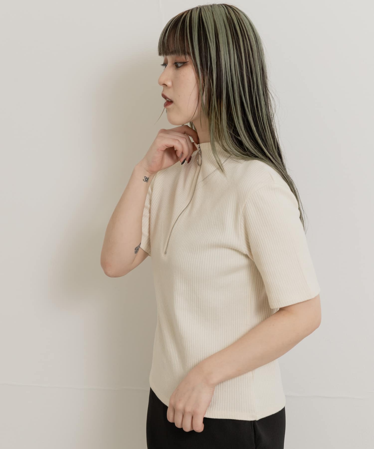 身長：156cm サイズ：one