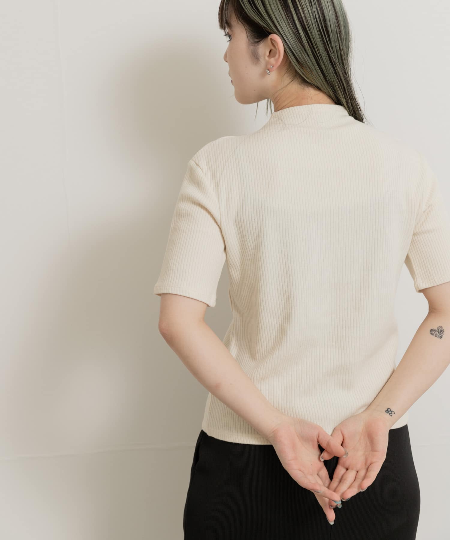 身長：156cm サイズ：one