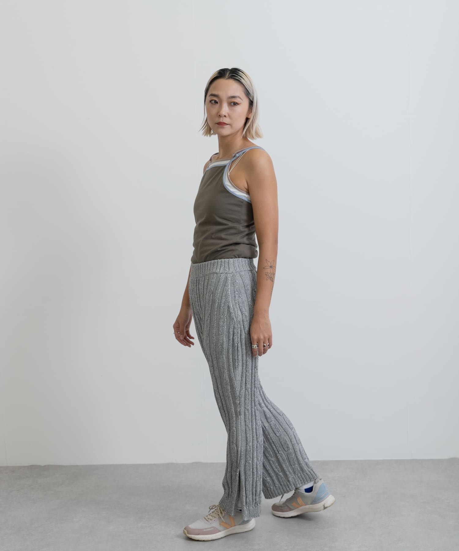 身長：169cm サイズ：one