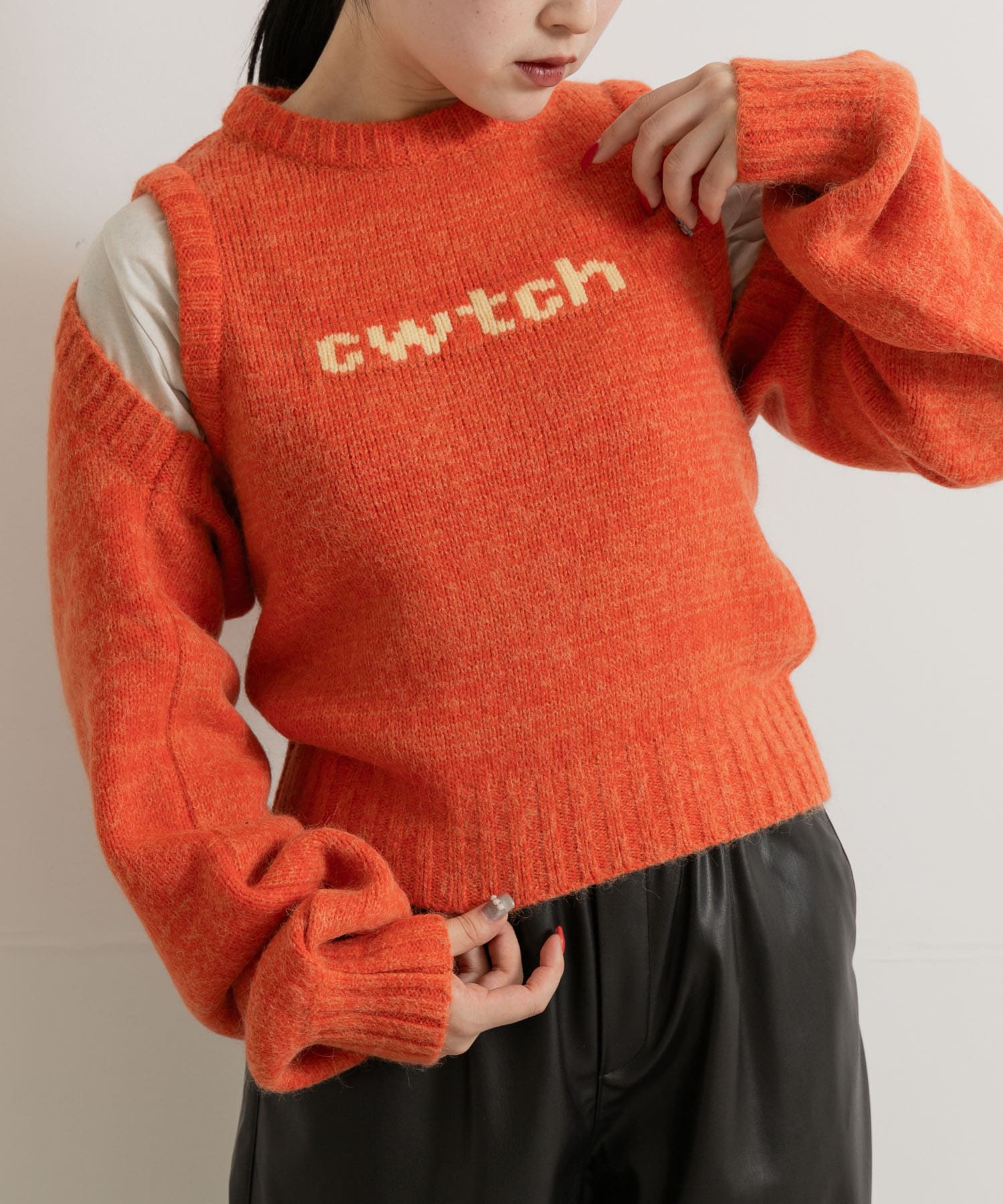 ORANGE
