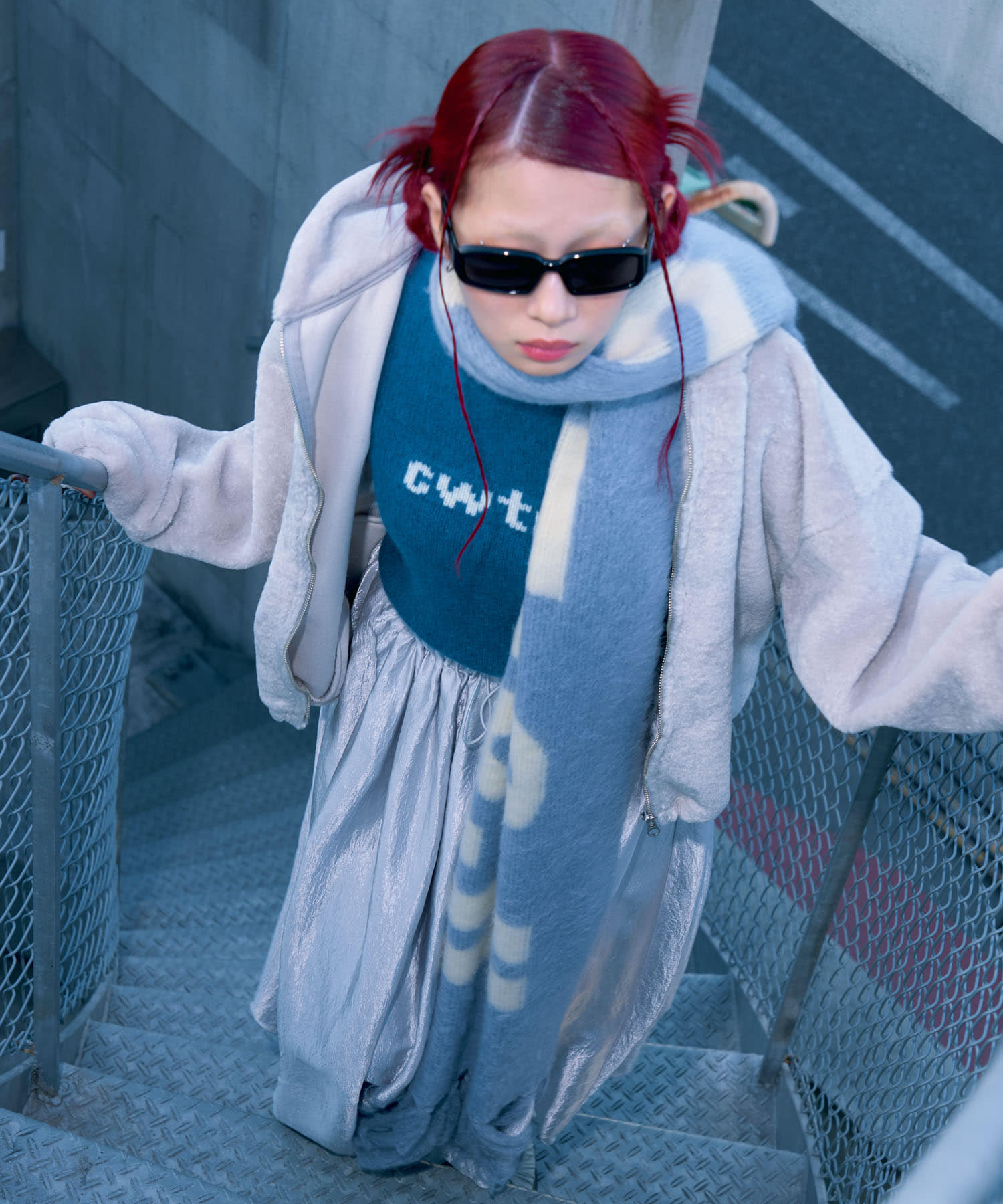 BLUE