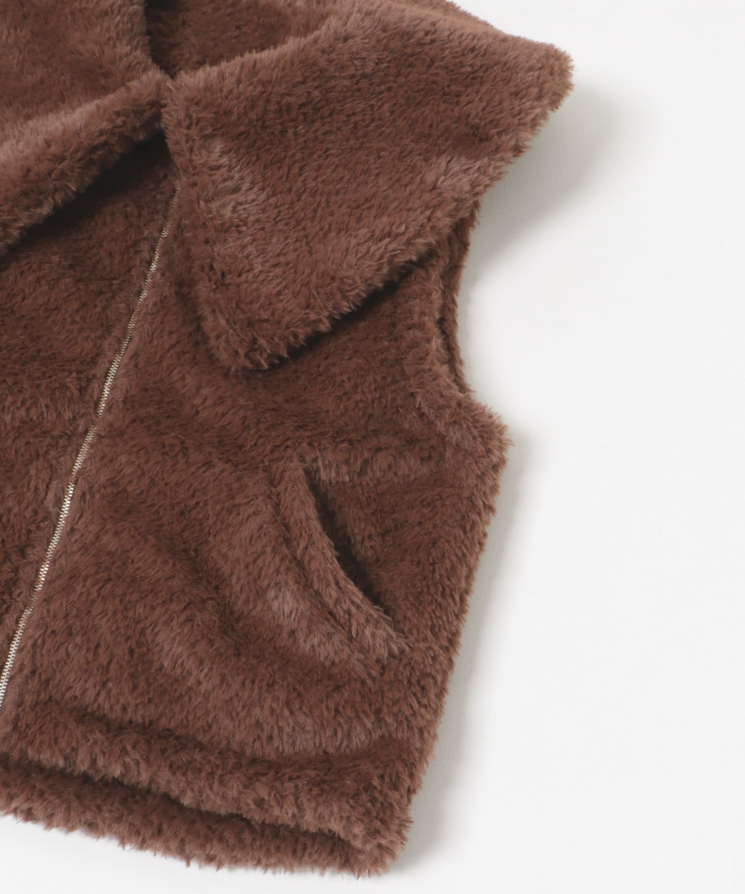 cwtch　Bigcollar layered down KHAKI FREE