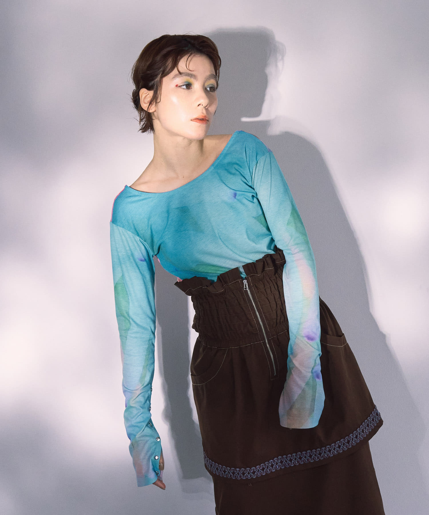 cwtch　BACKOPEN l/S PRINT T-SHIRTS