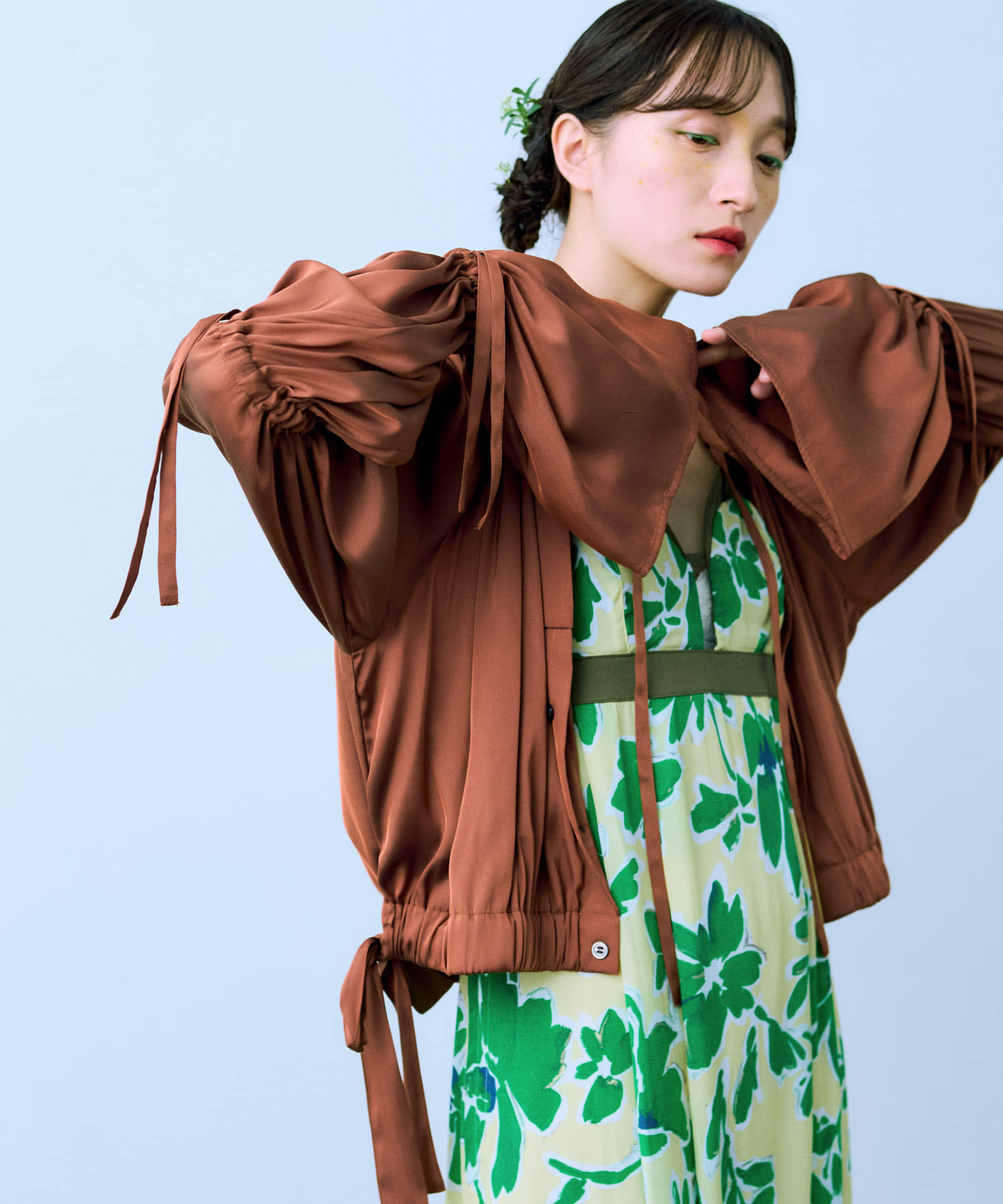 cwtch　CANDY SLEEVE BLOUSE