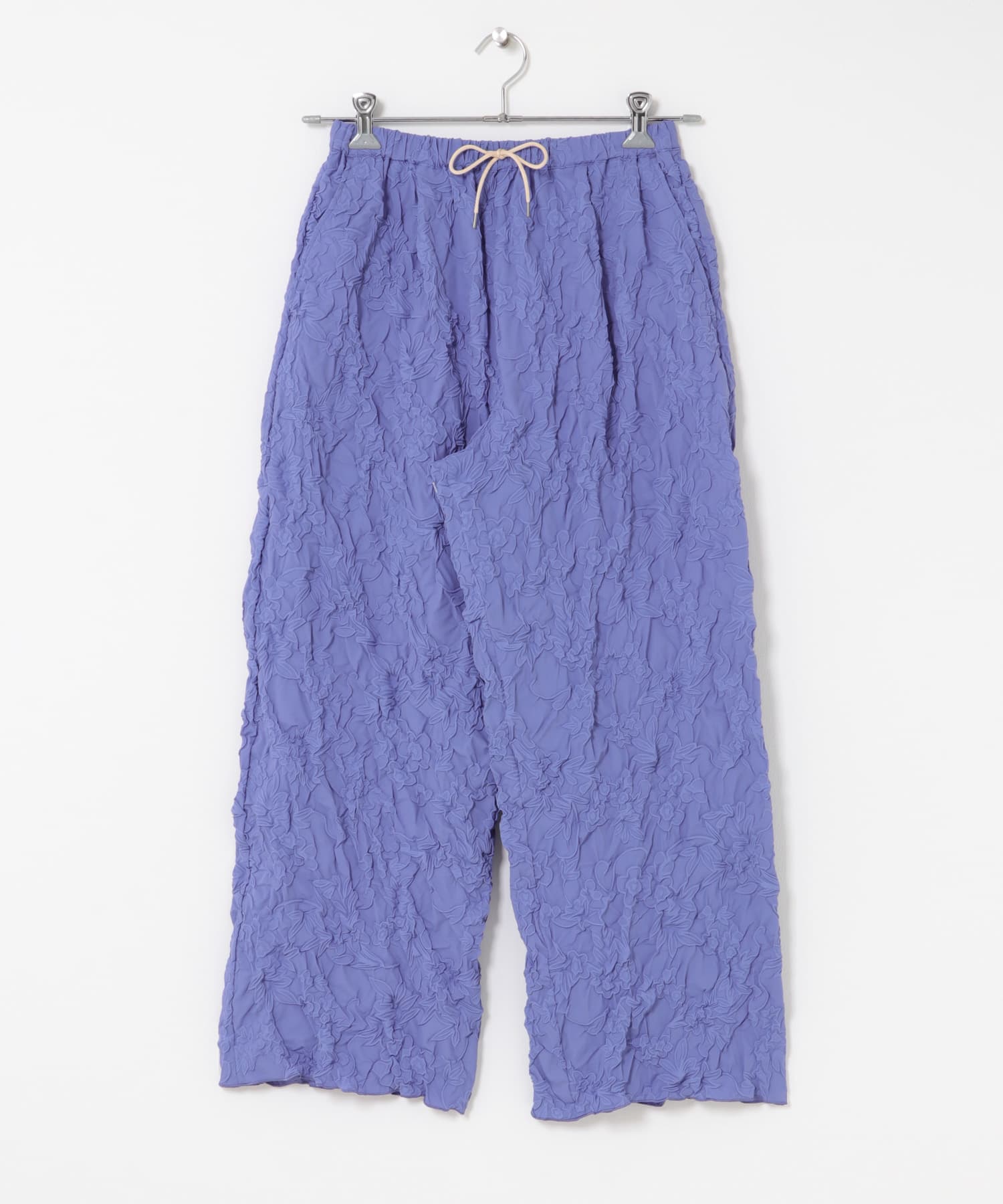 cwtch　SHRINK FLOWER PATTERN PANTS BLUE one