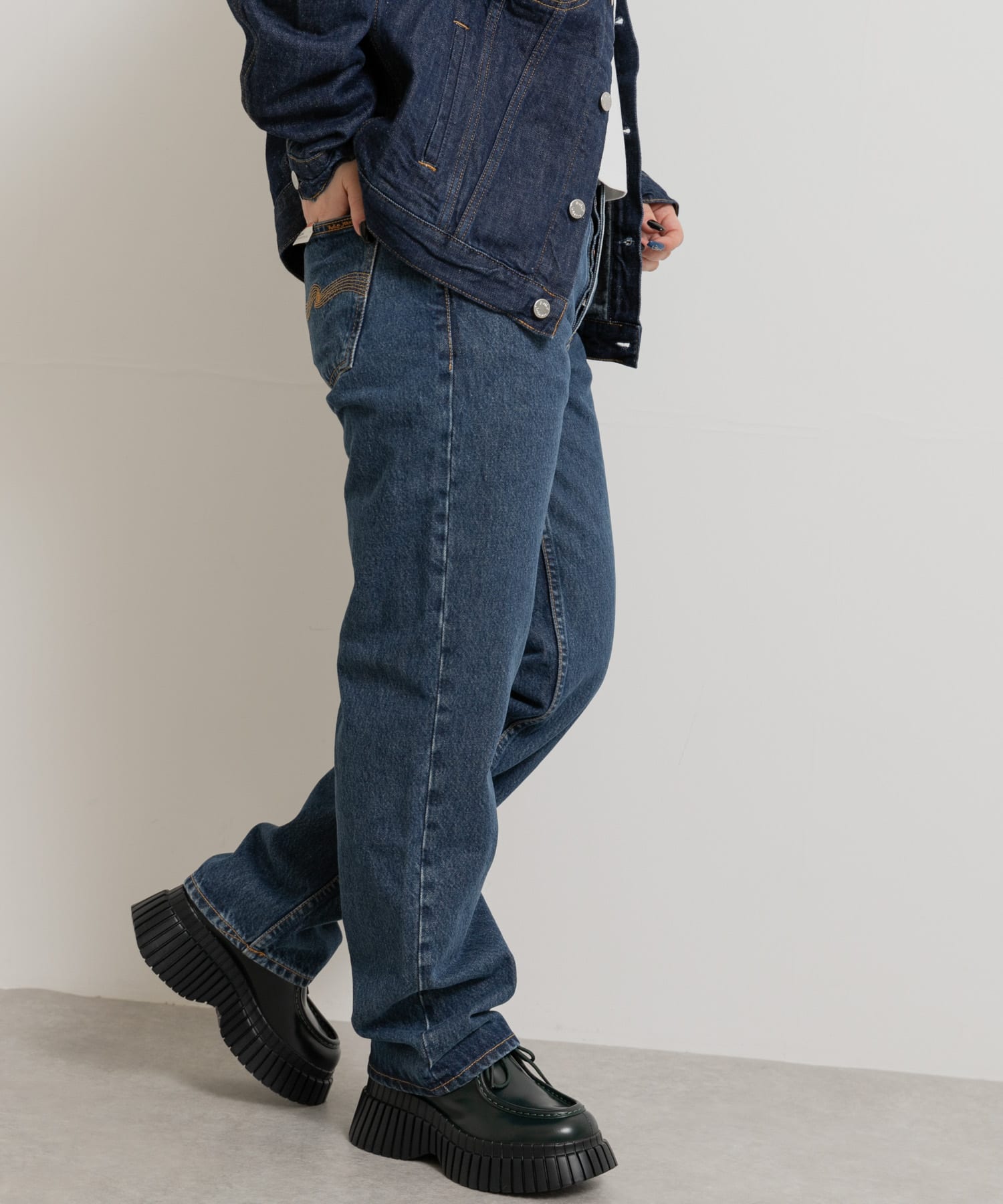 身長：156cm サイズ：29