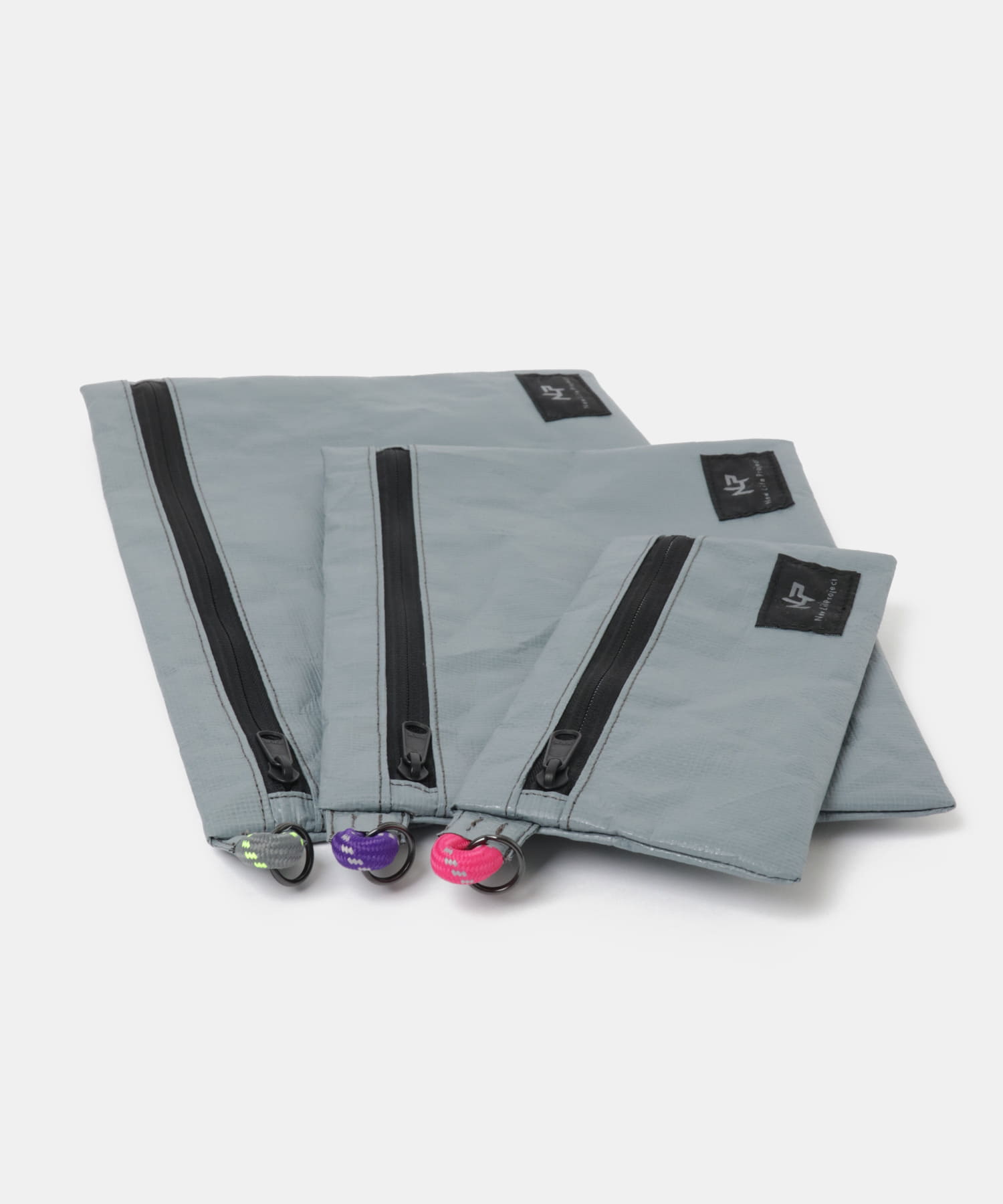 New Life Project　FLAT ZIP POUCH SET GRAY FREE