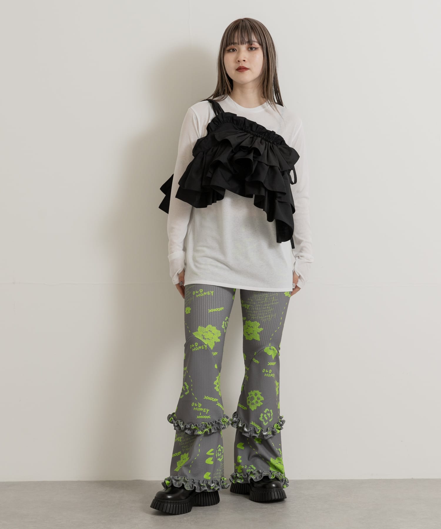 old honey　72℃ shoulder accessories black one