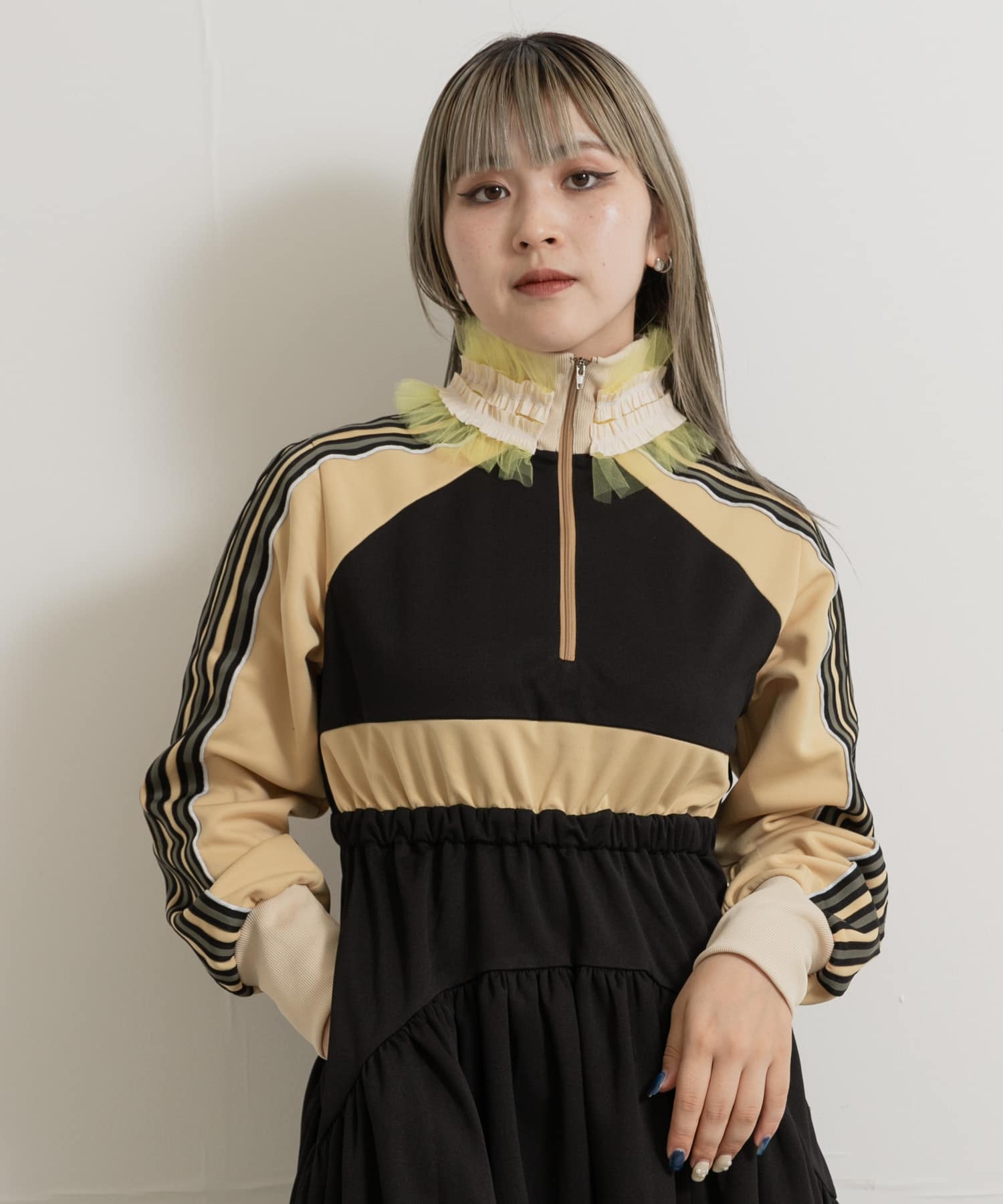 身長：156cm サイズ：one