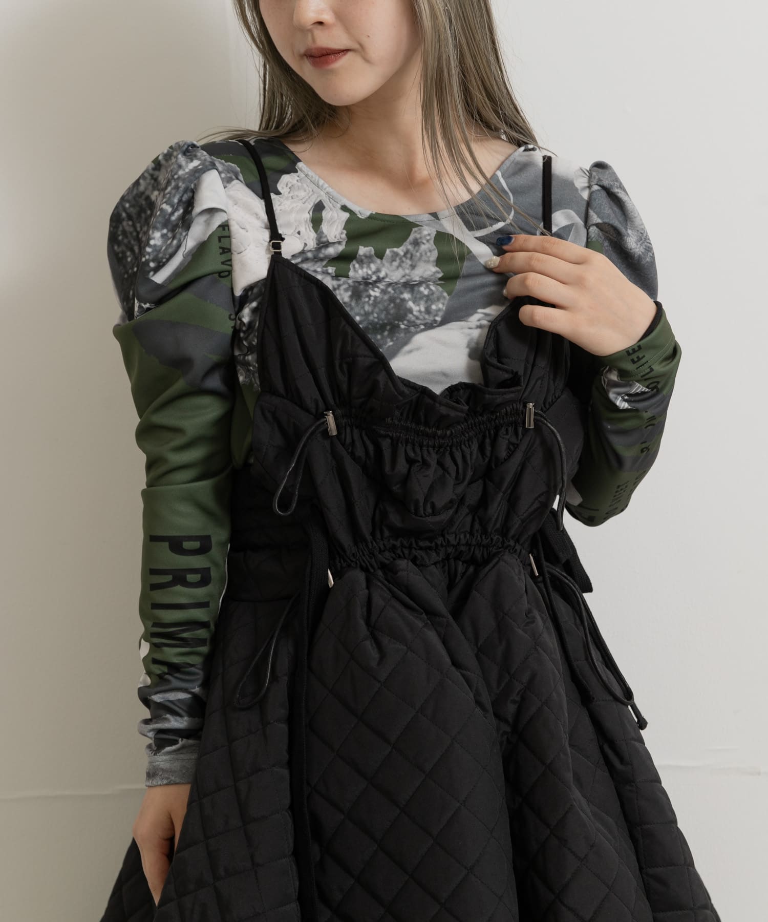 身長：156cm サイズ：one