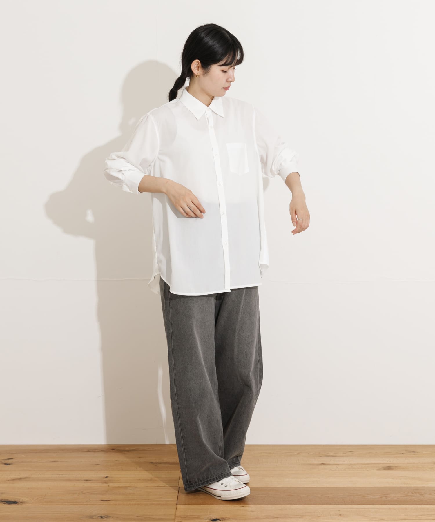 WHITE1