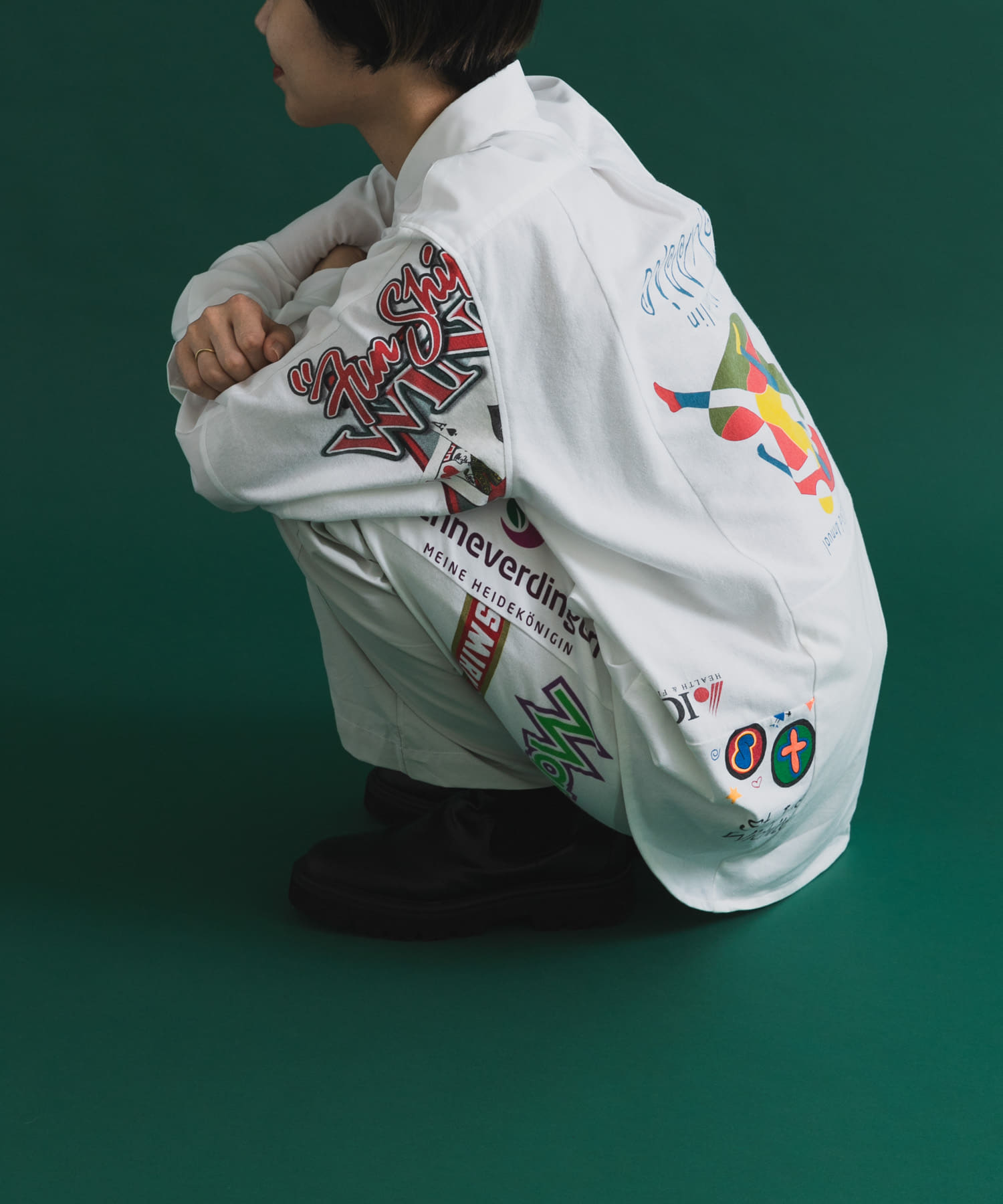 WHITE1