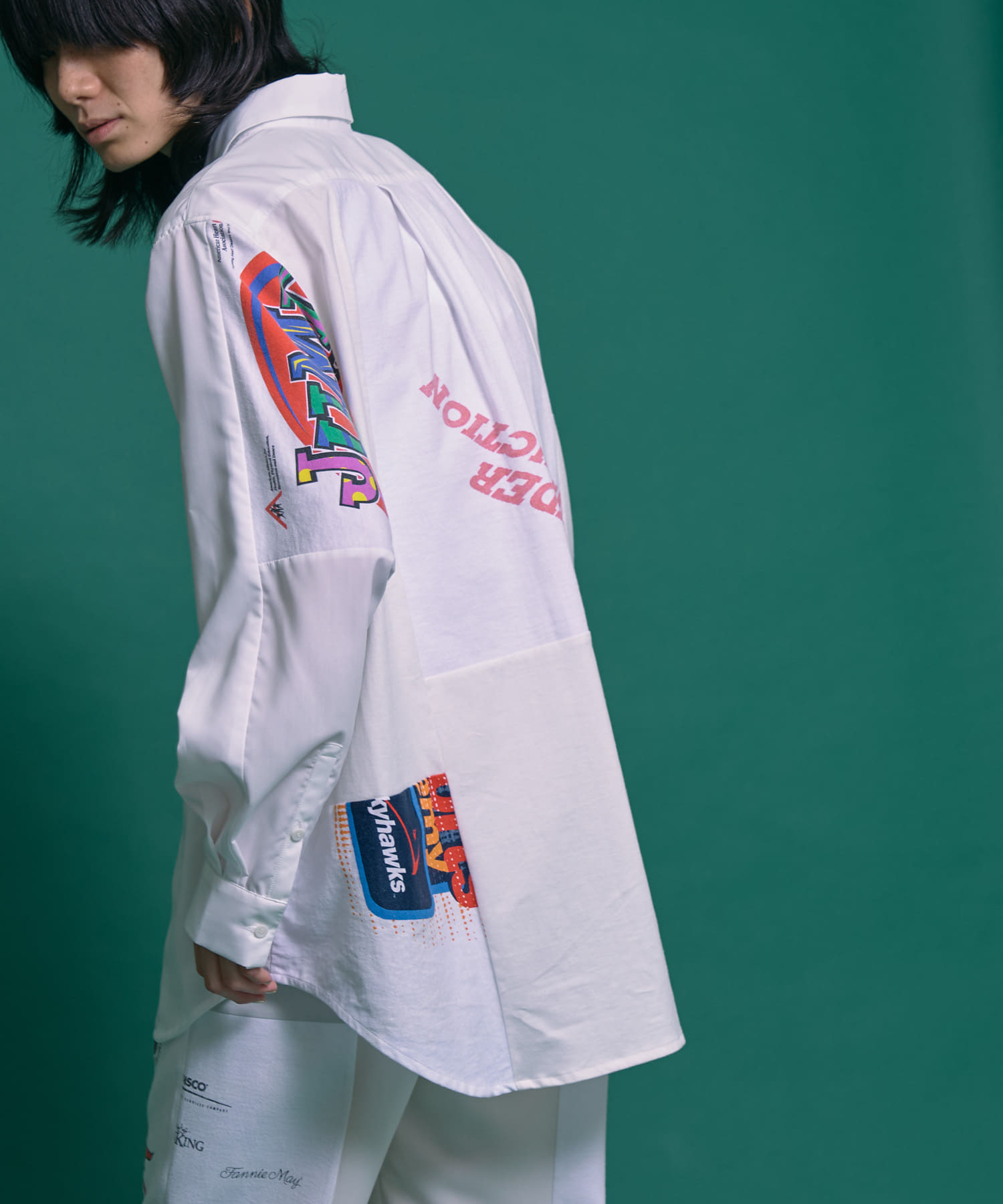 WHITE2