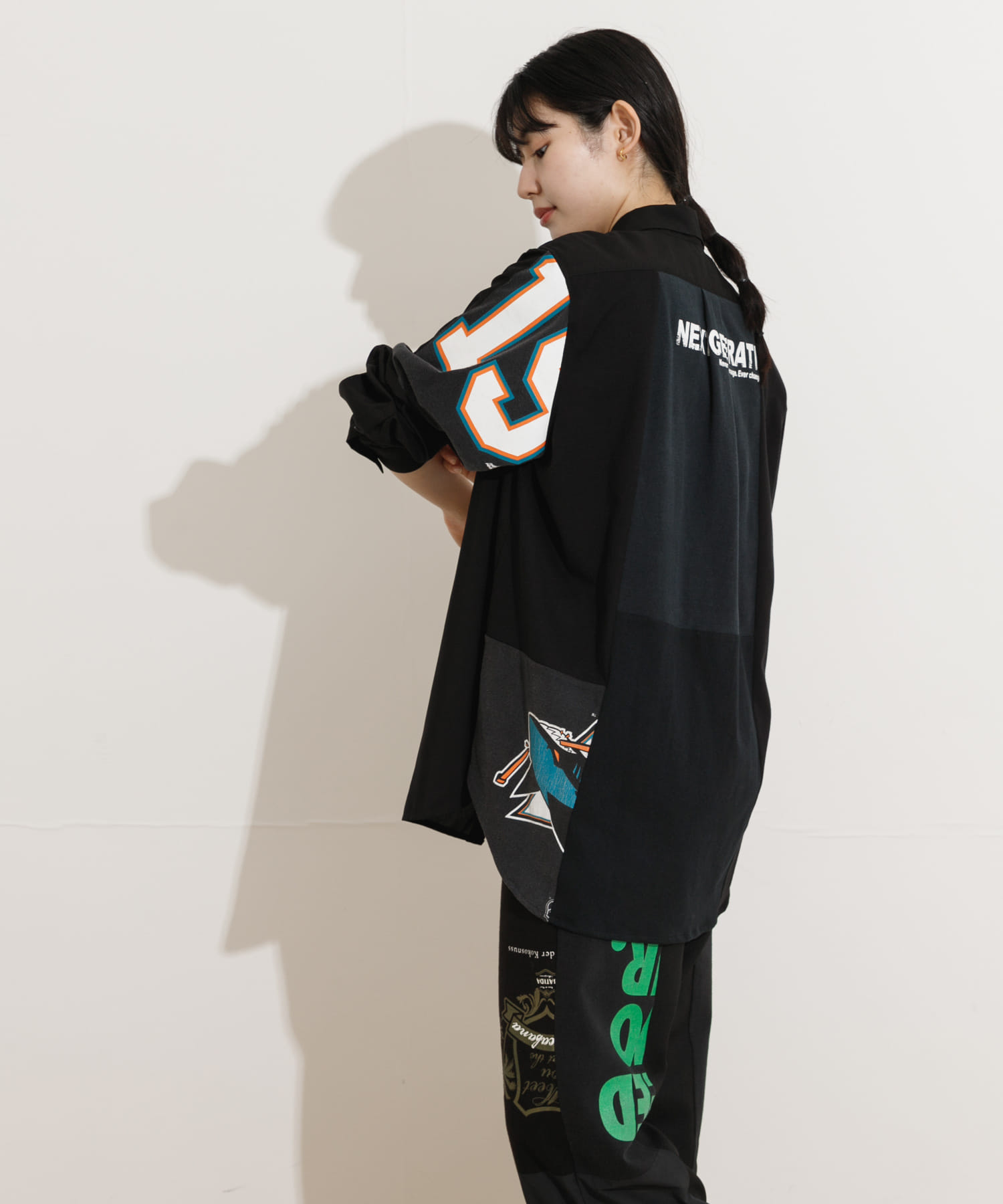 BLACK1