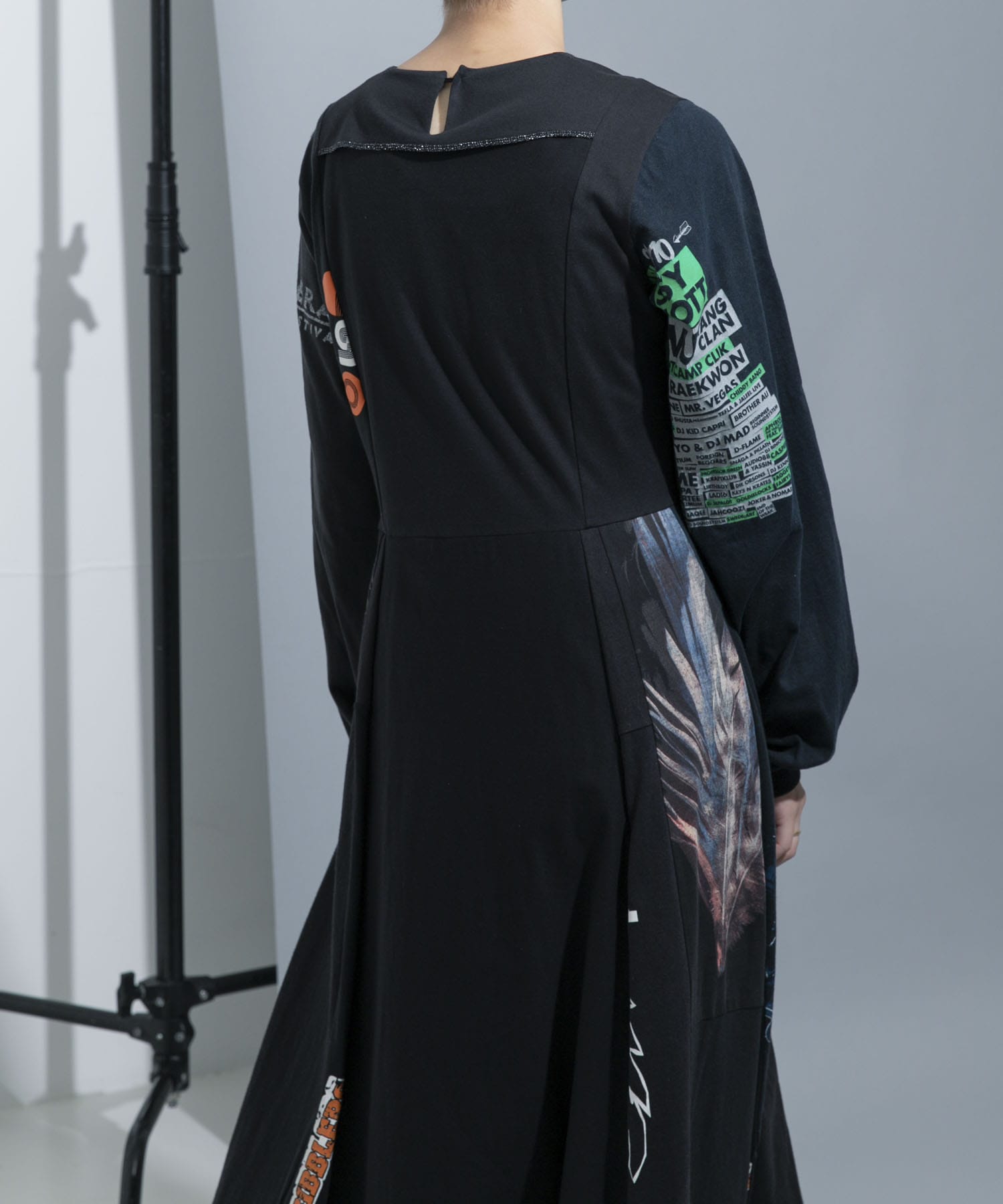 BLACK2