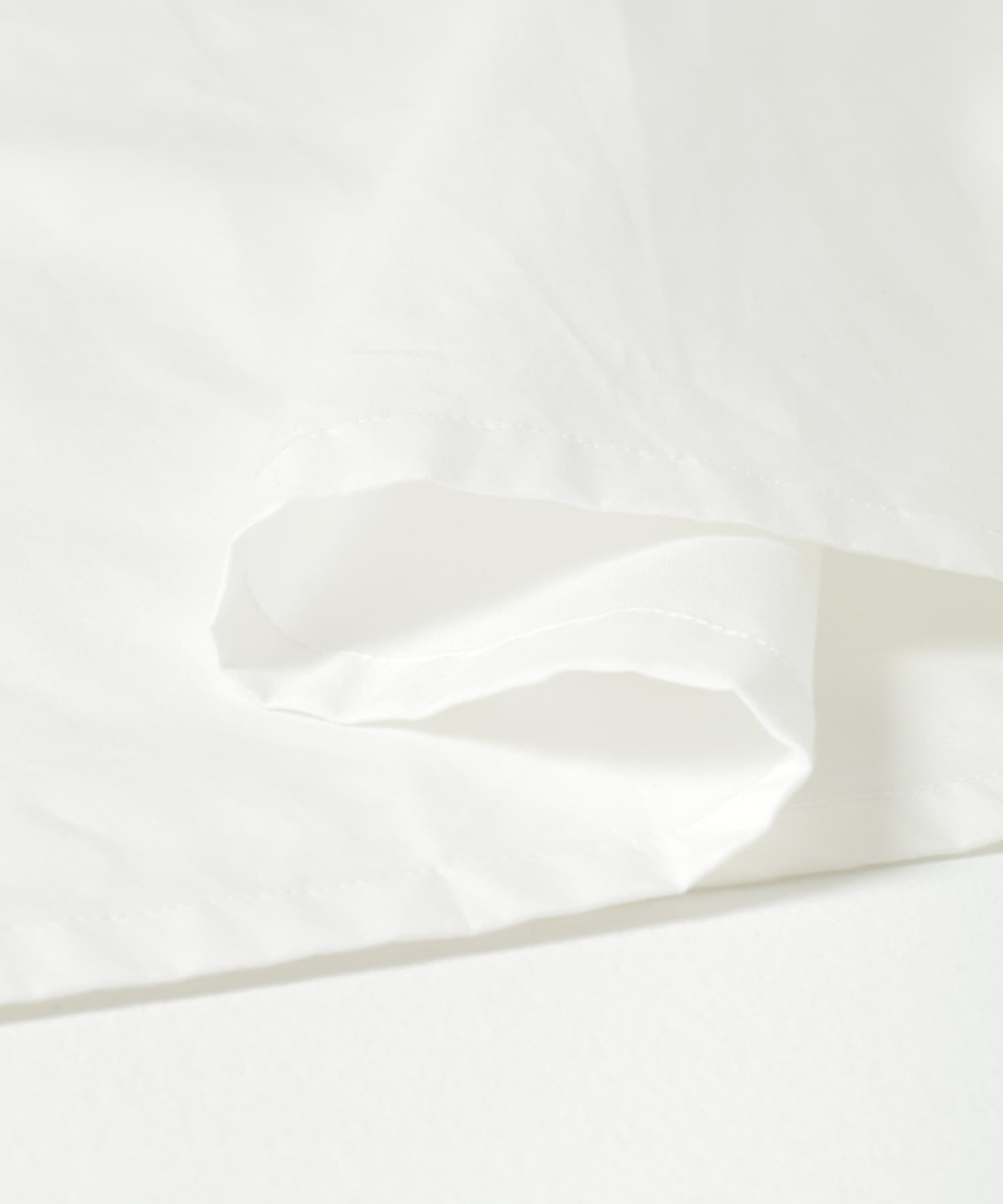 WHITE2