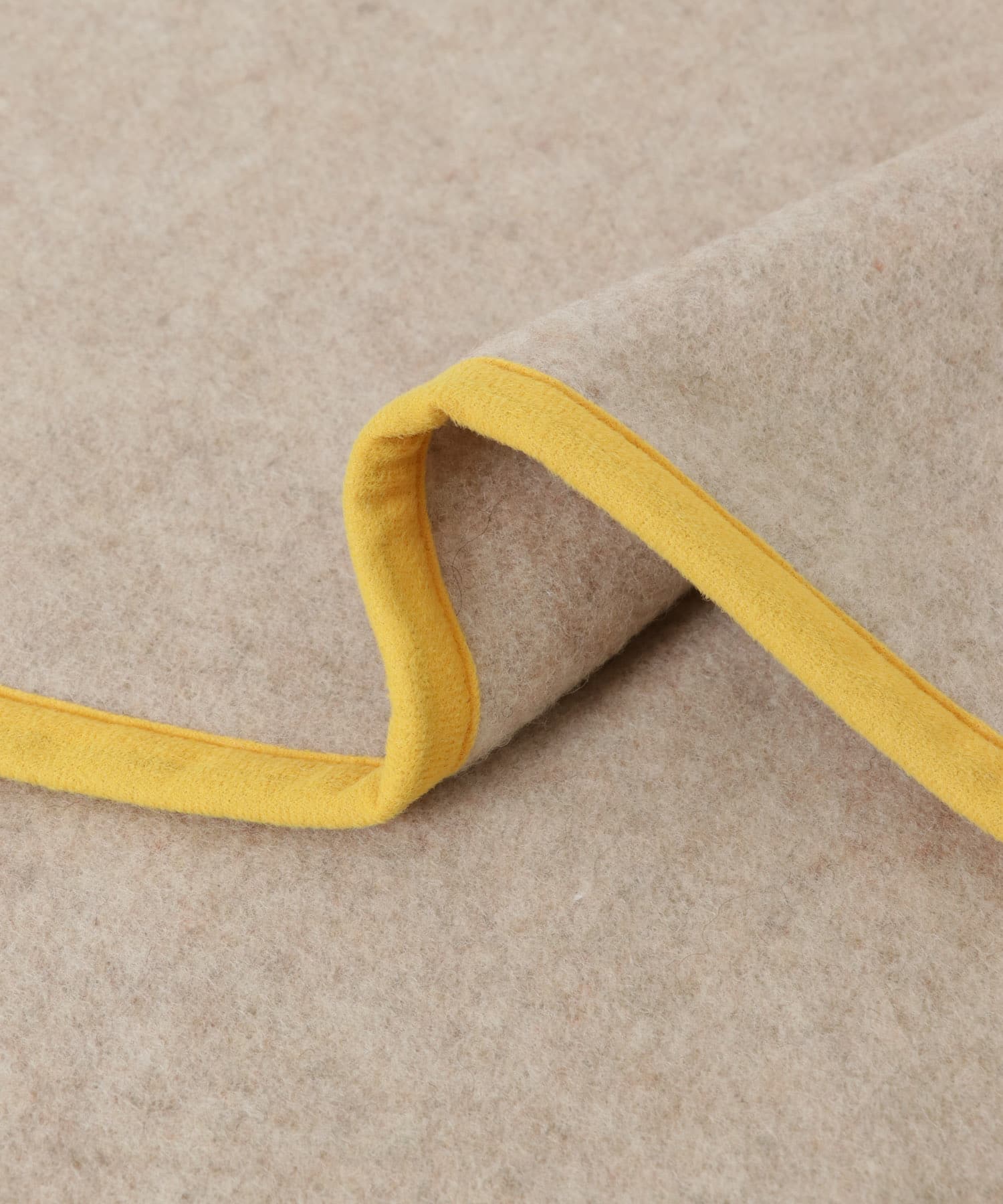 TONITO　100×150 PIPING BLANKET L.MOCHA one