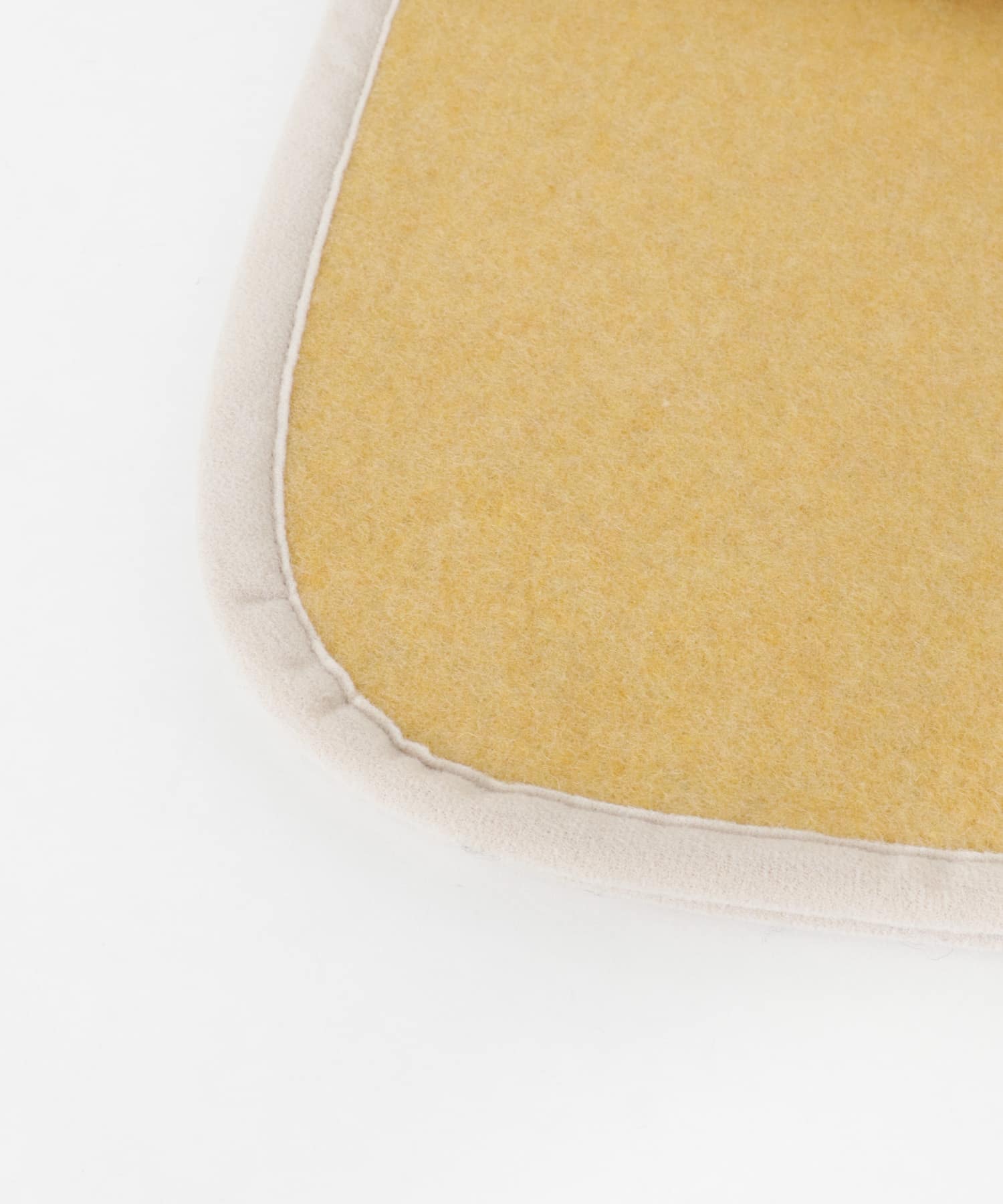 TONITO　100×150 PIPING BLANKET MUSTARD one