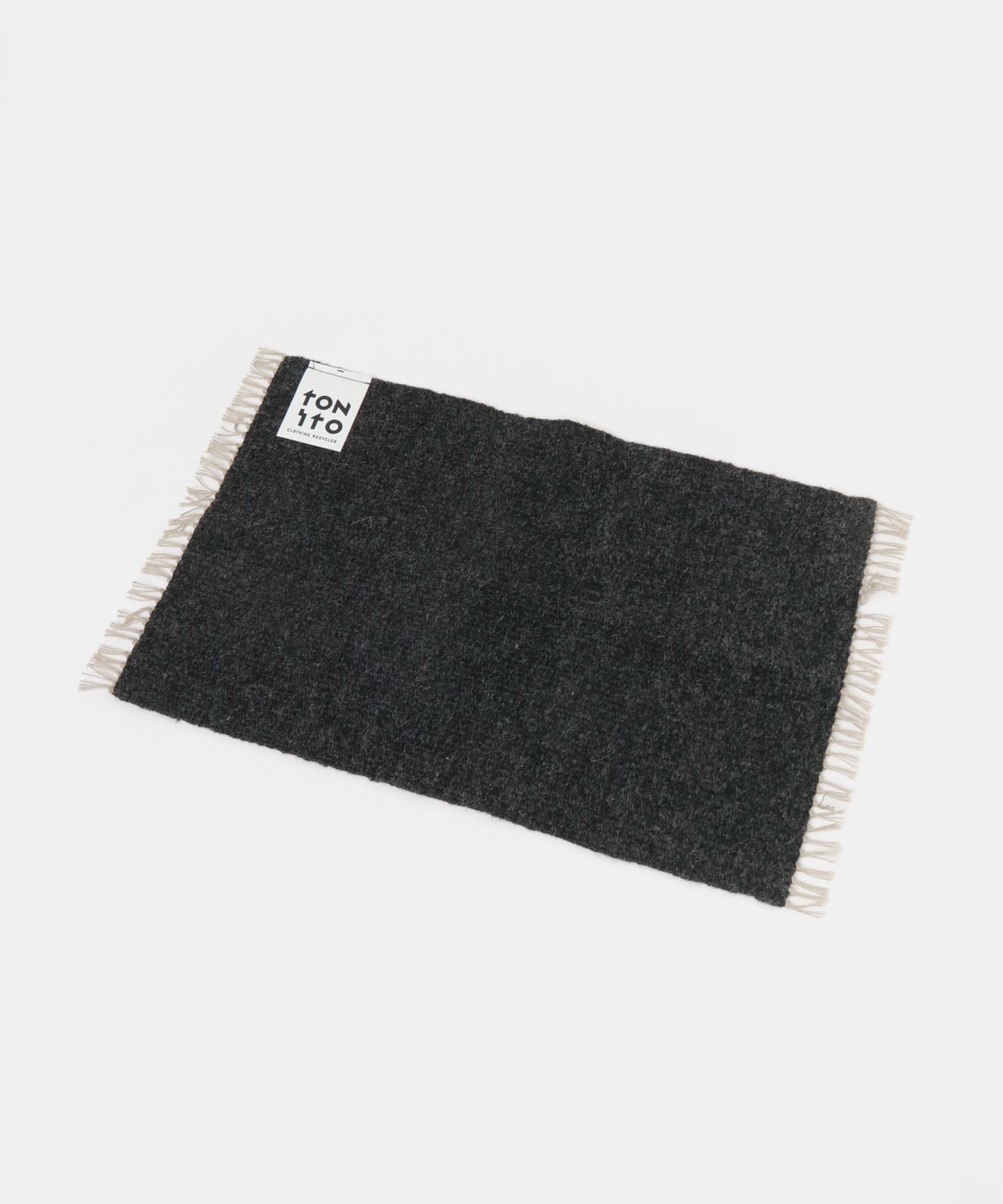 TONITO　30×45 RUG 3L.BLACK FREE