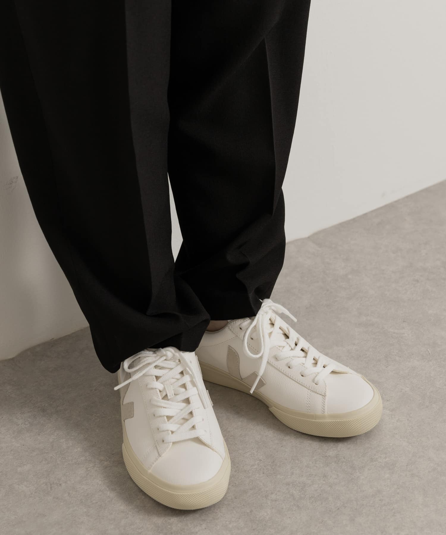 veja　CAMPO WHITE NATURAL WHITE 37