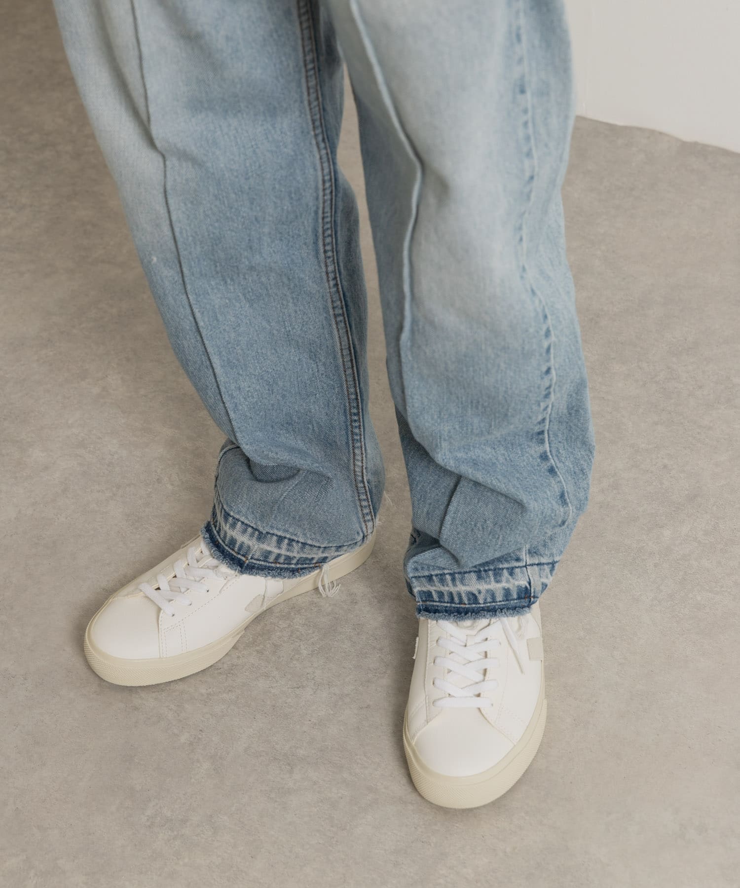 veja　CAMPO WHITE NATURAL WHITE 37