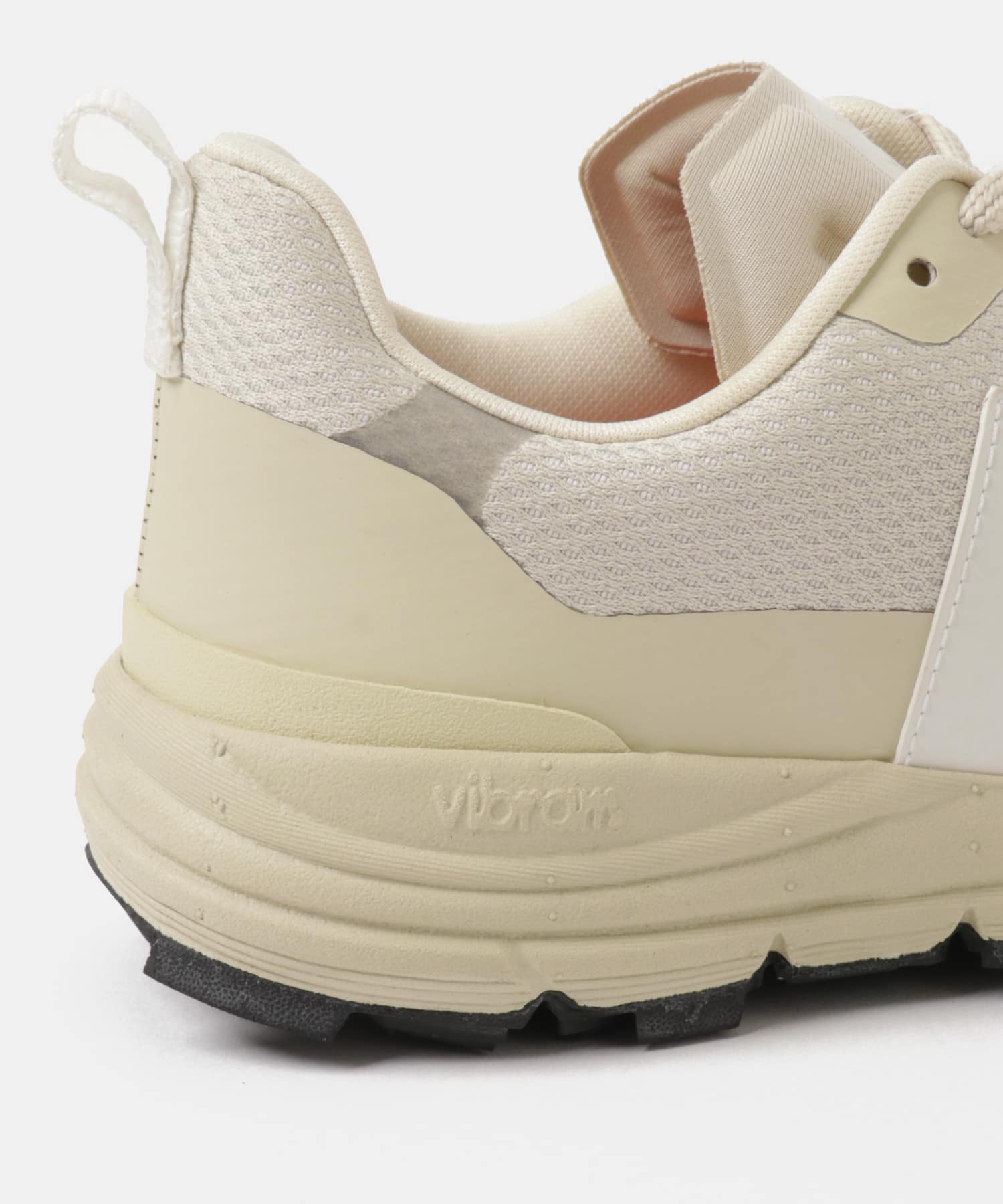 veja　DEKKAN-23 NATURAL 37