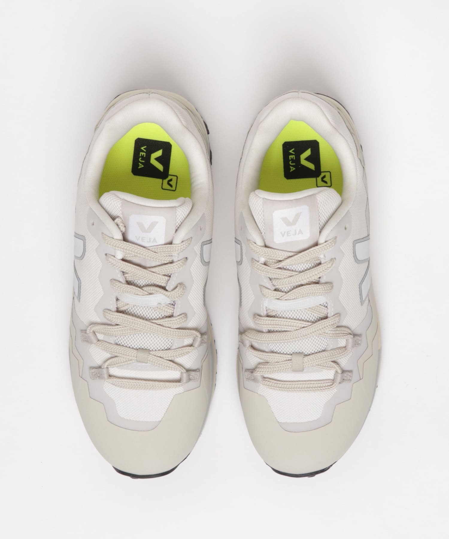 veja　FITZ ROY GRAVEL WHITE WHITE 37
