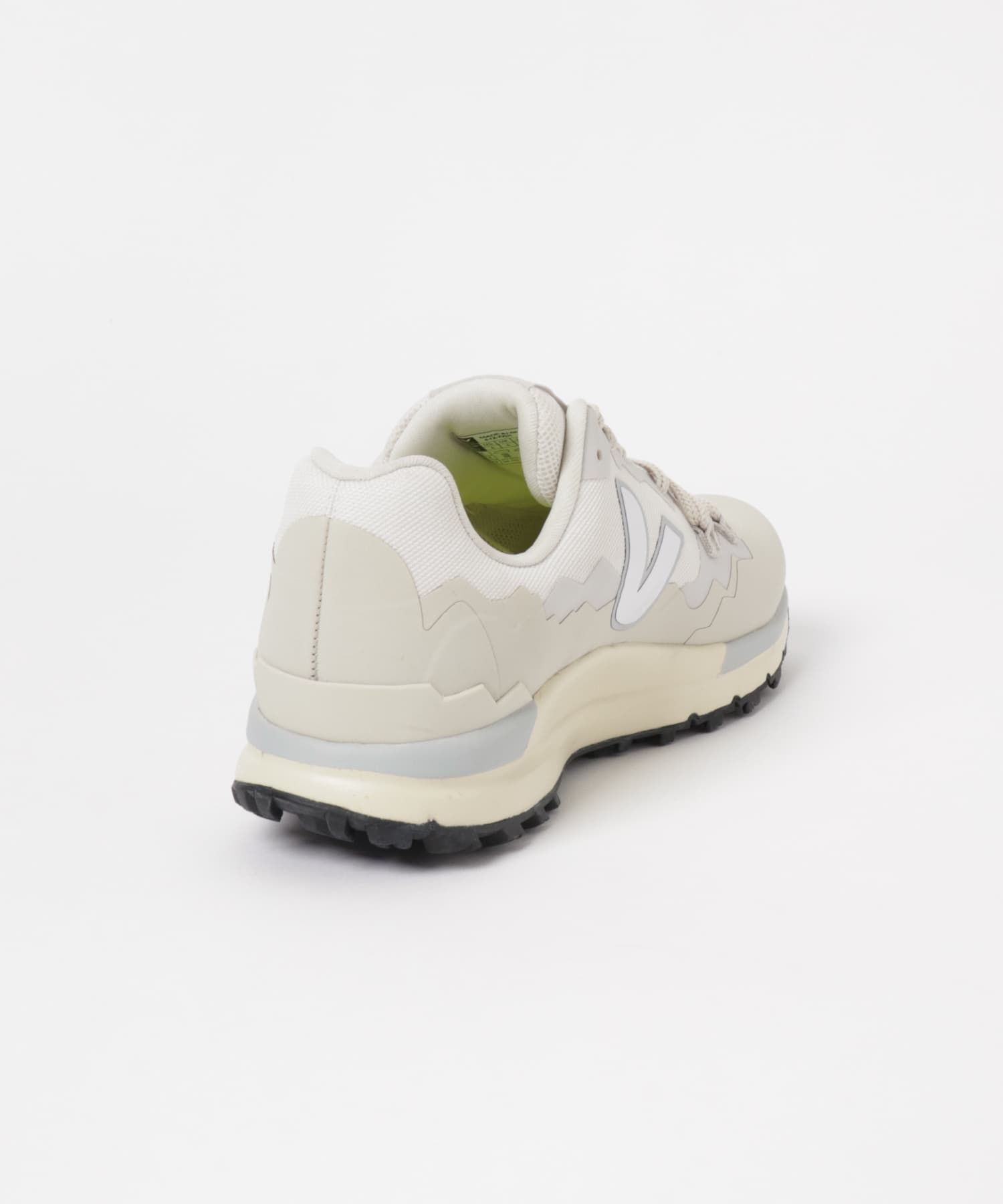 veja　FITZ ROY GRAVEL WHITE WHITE 37