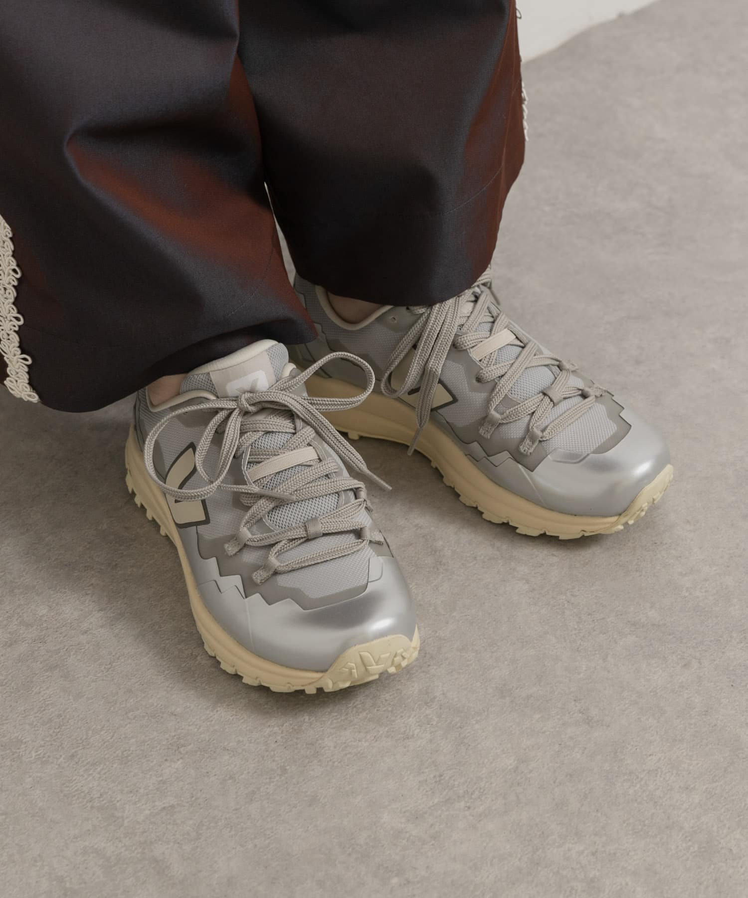 veja　FITZ ROY SHARK SILVER(Women)