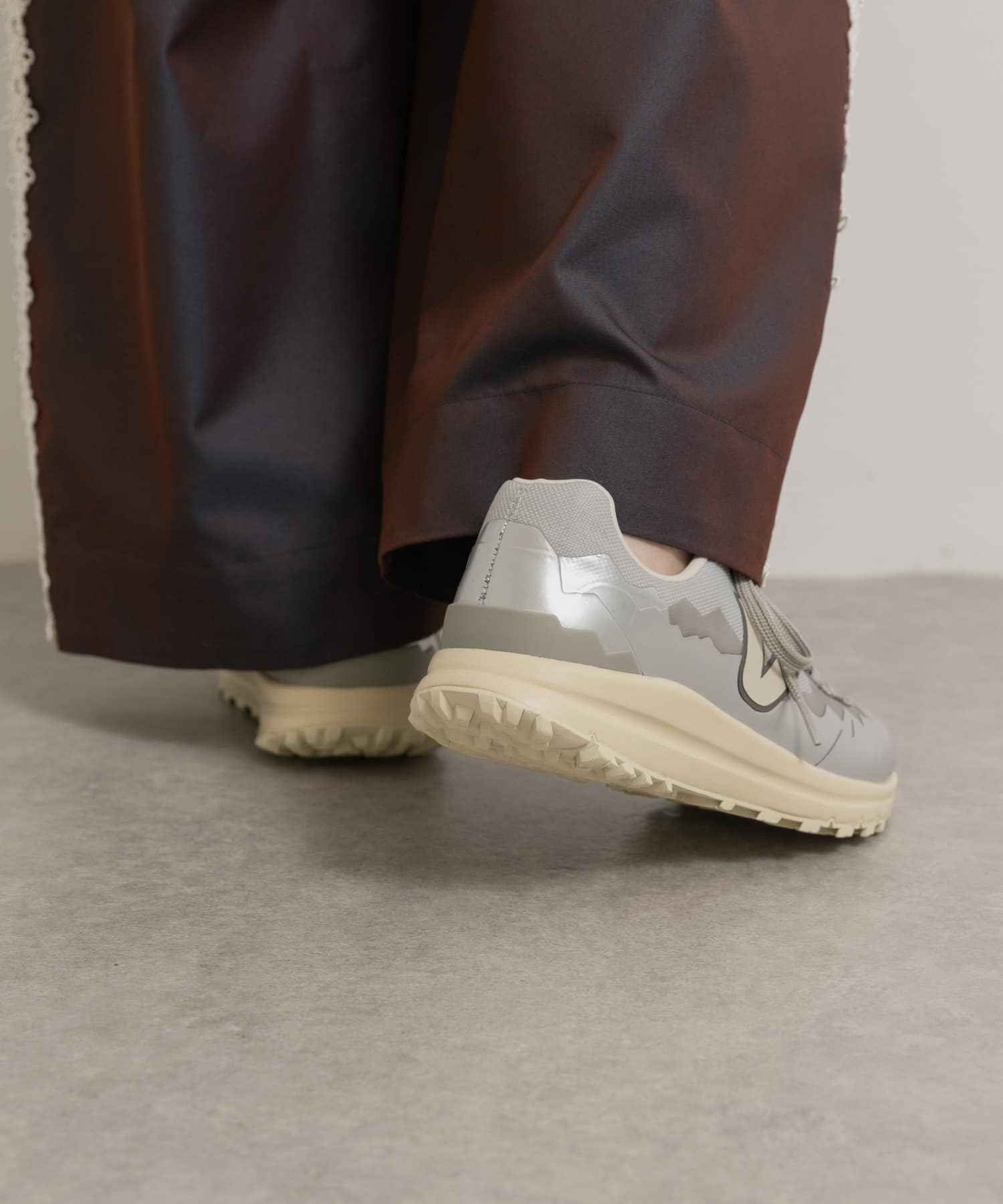 veja　FITZ ROY SHARK SILVER(Women) SILVER 37