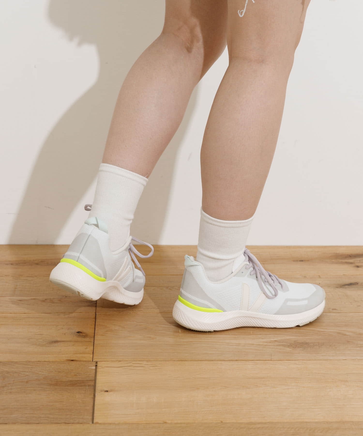 veja　IMPALA-23 CREAM 37