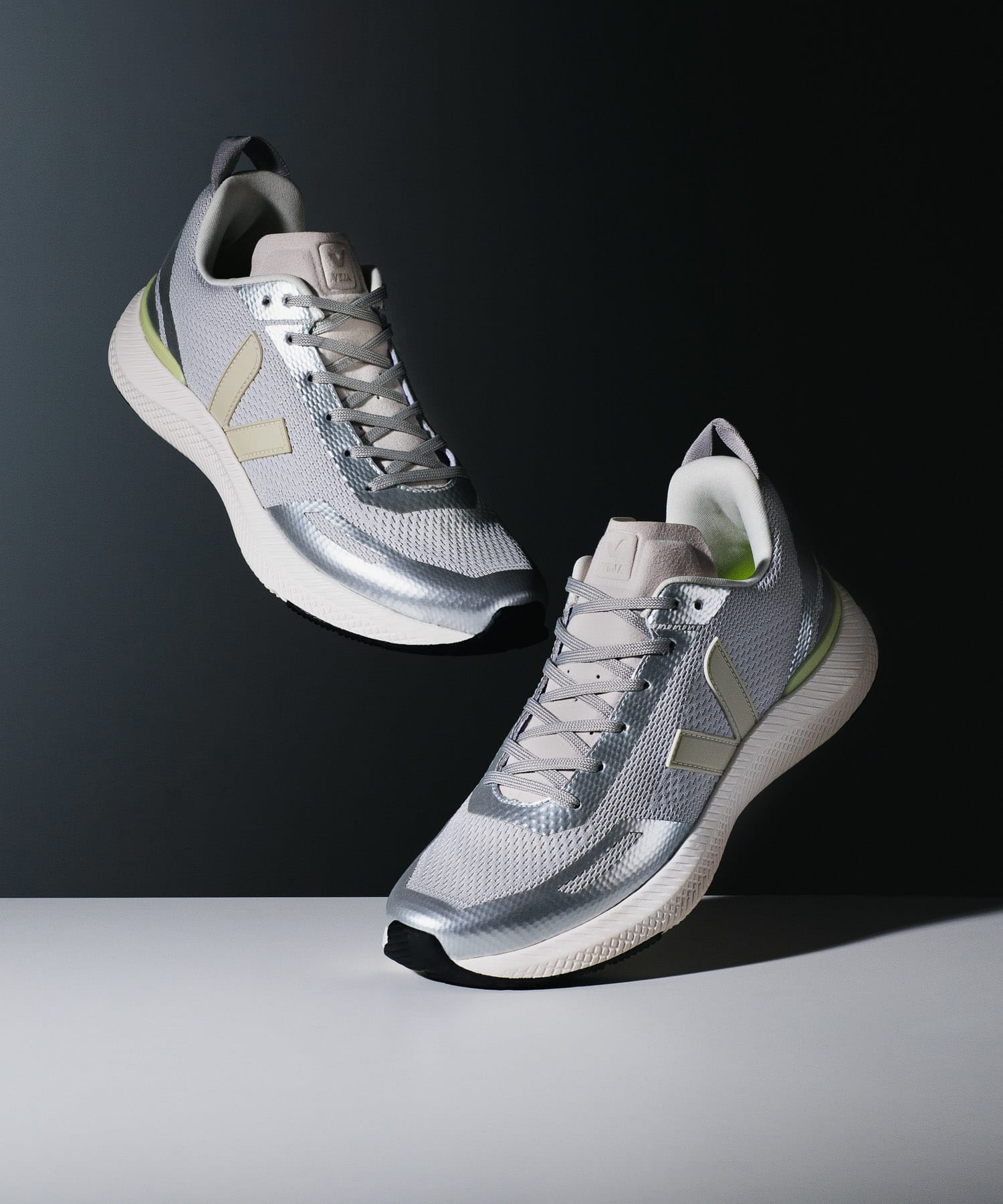 veja　IMPALA-PIERRE SILVER M SILVER 41
