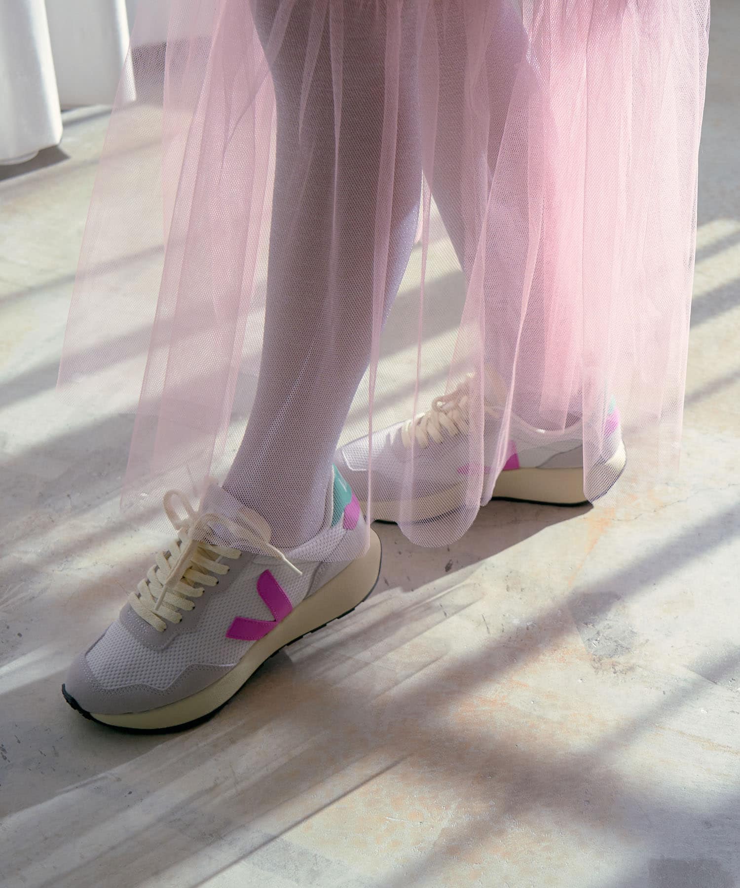 veja　PAULISTANA-ULTRAVIOLET