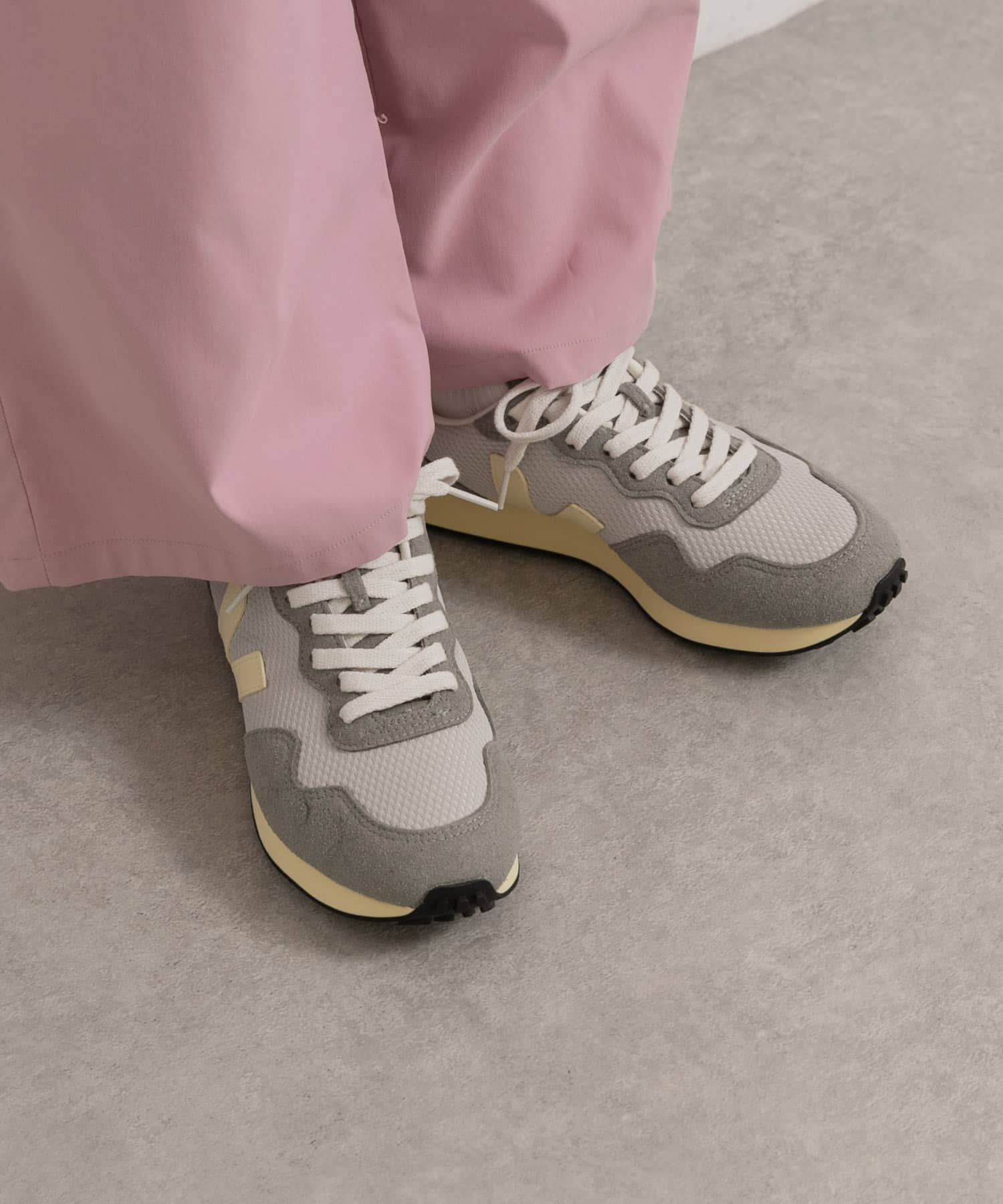 veja　SDU GREY BUTTER