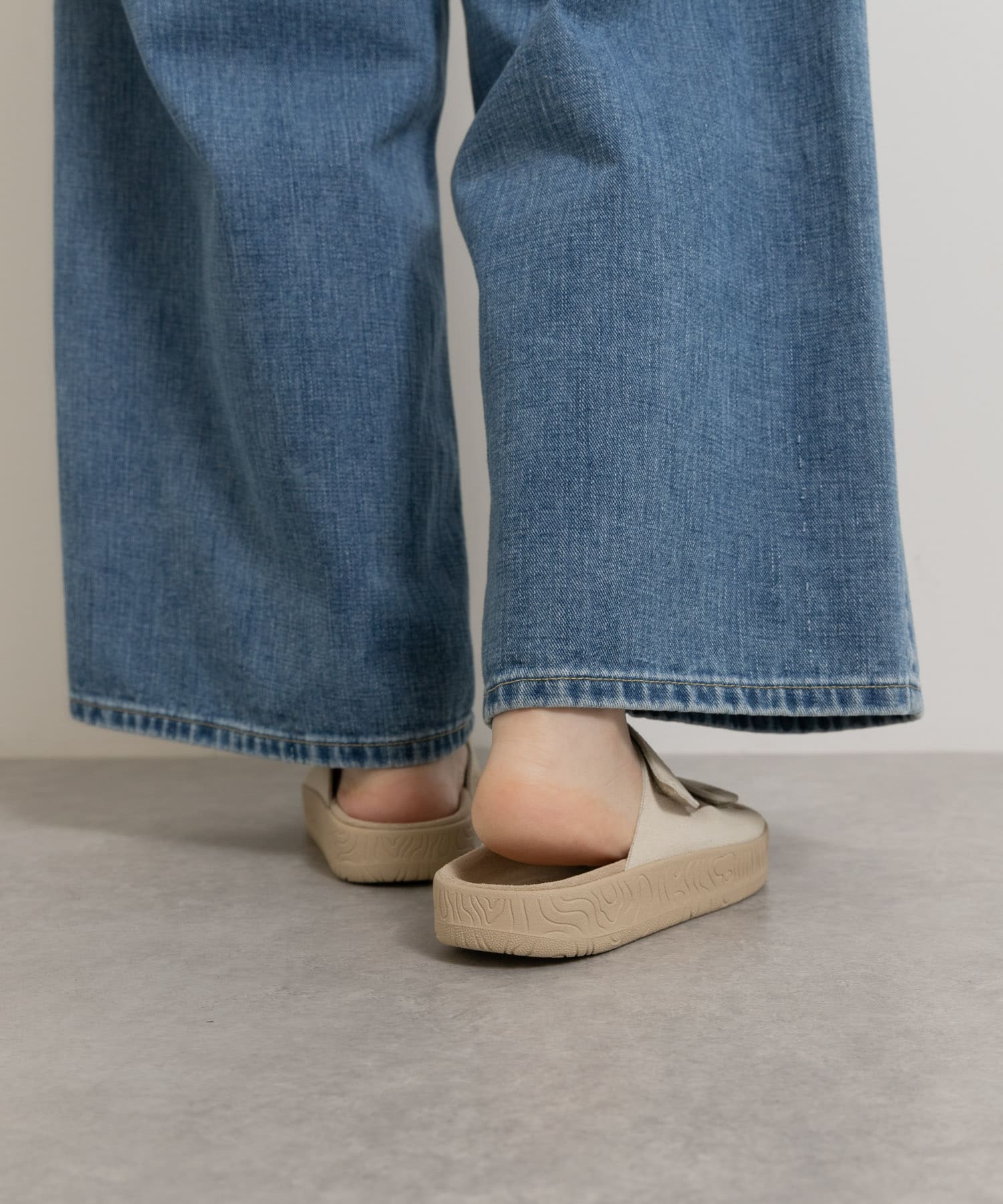 veja　ETNA-PIERRE ALMOND PIERRE 37