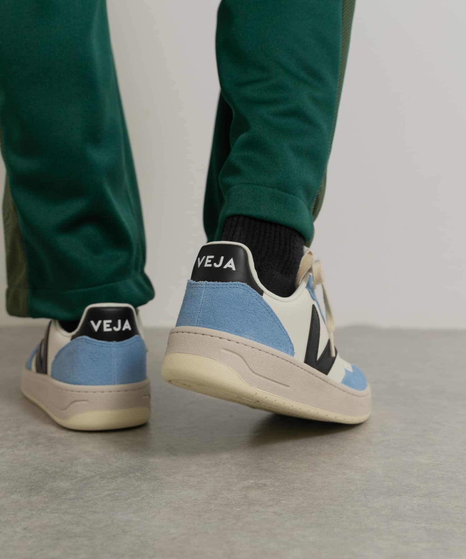 AQUA