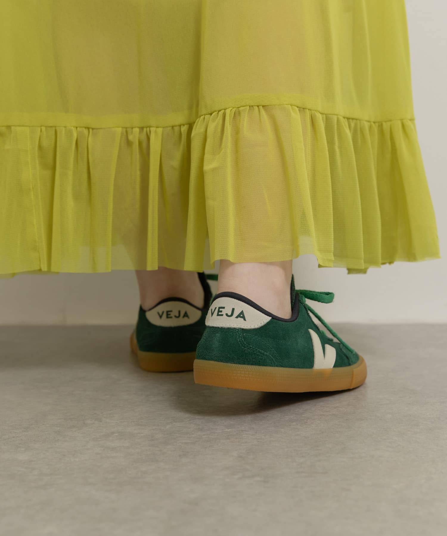 veja　VOLLEY-POKER PIEERE-WOMEN POKER 37